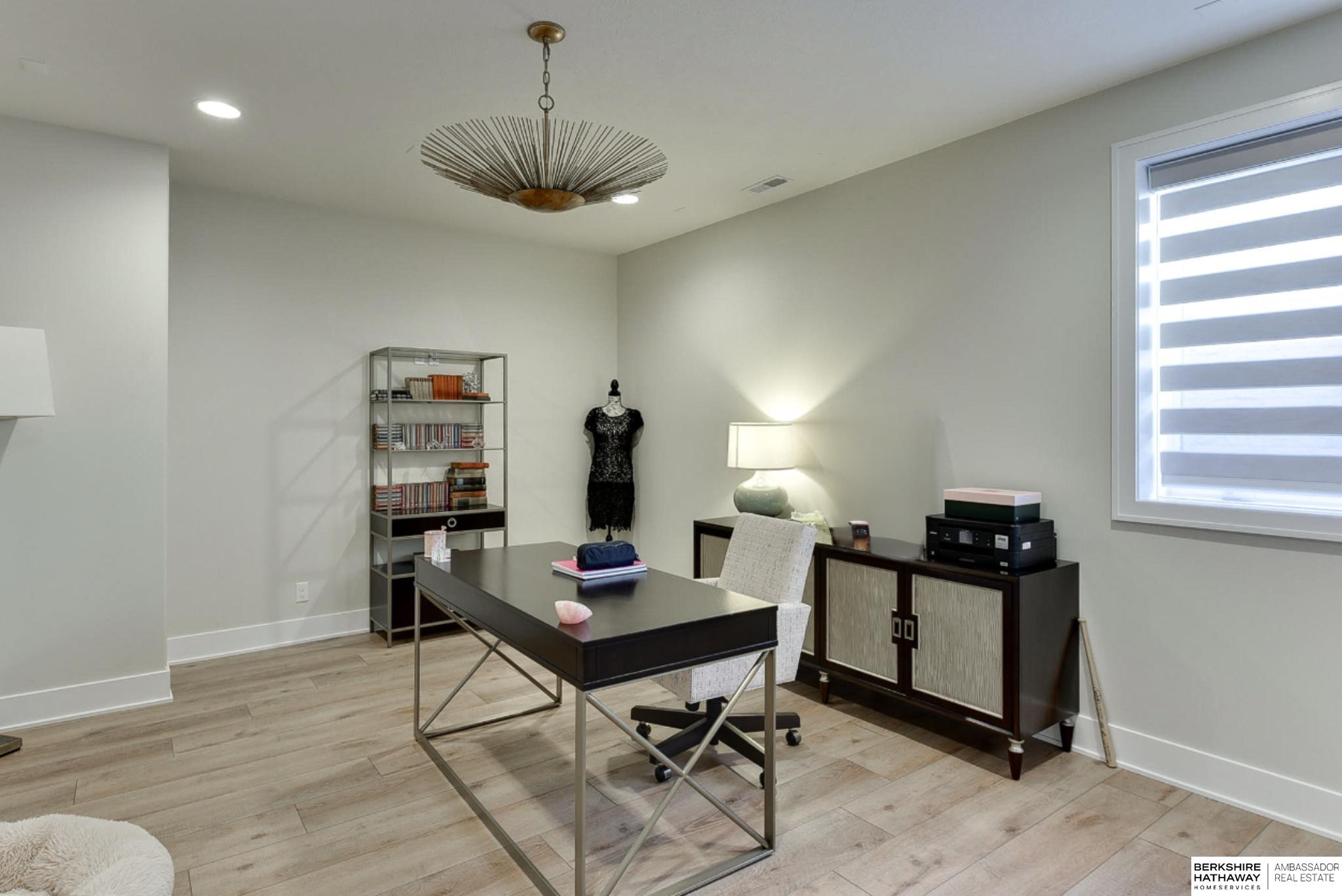 21209 B Street, Omaha, Nebraska image 35