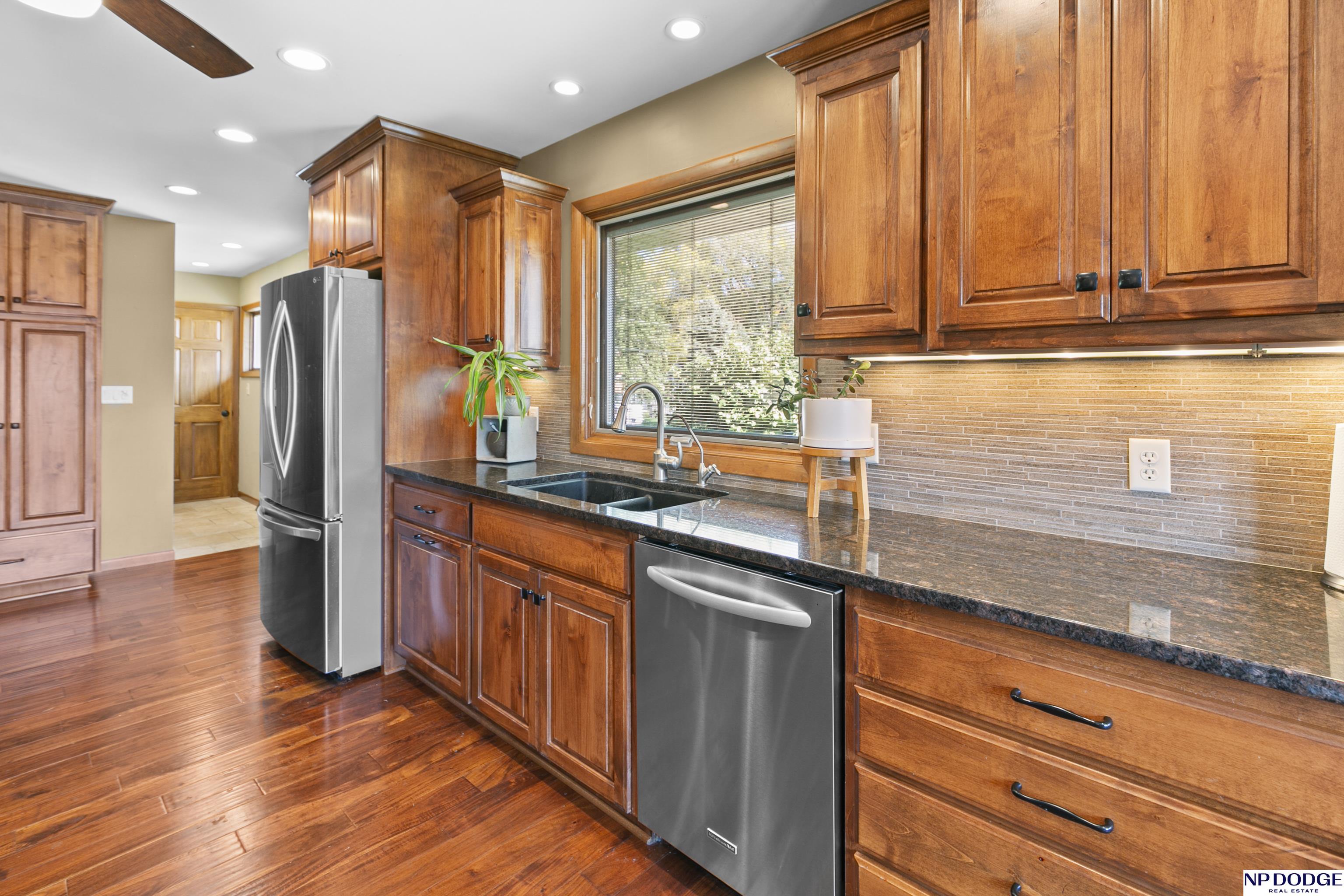 1738 Parkview Drive, Fremont, Nebraska image 12