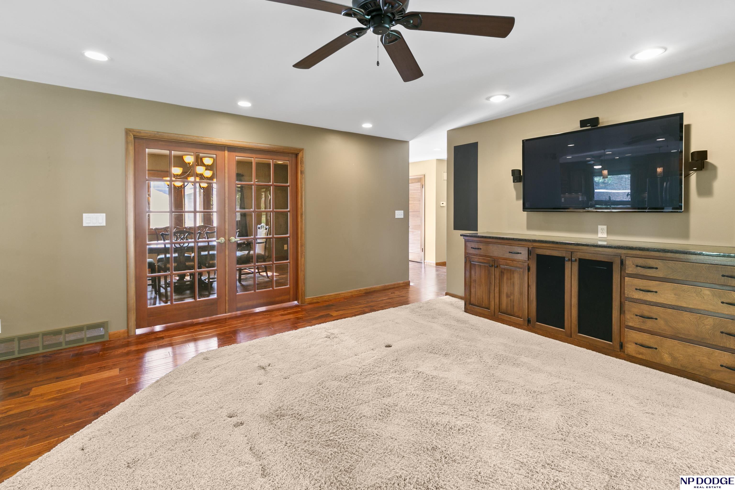 1738 Parkview Drive, Fremont, Nebraska image 7