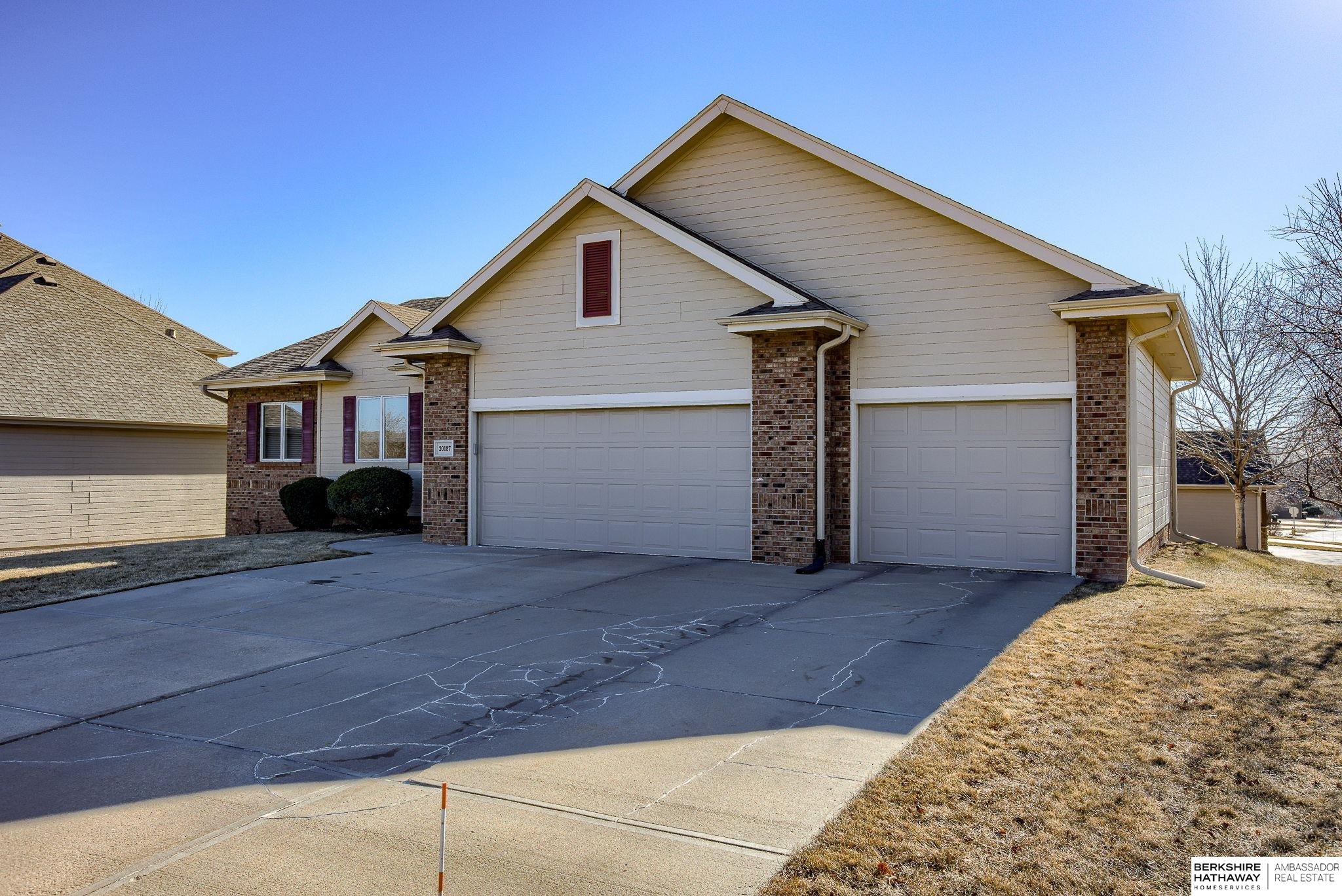 20187 B Street, Omaha, Nebraska image 29