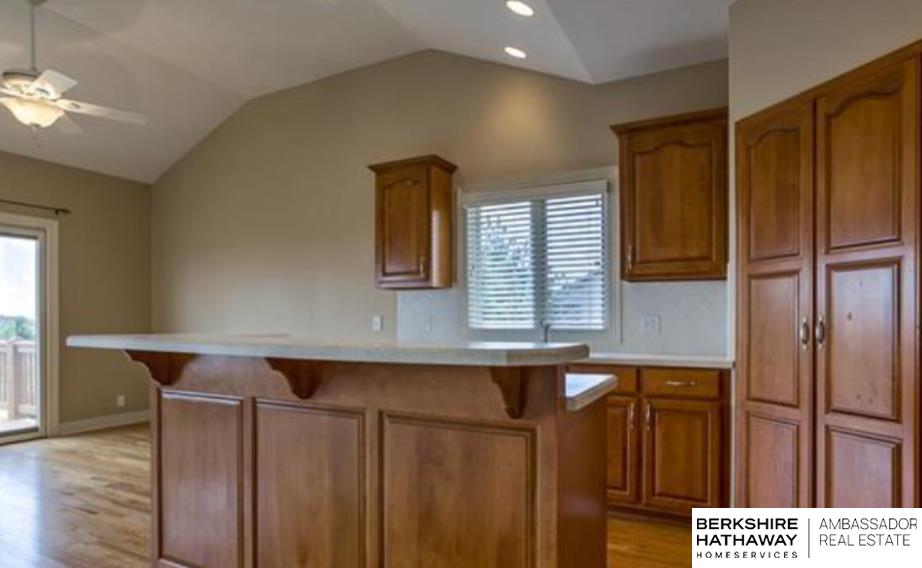 20187 B Street, Omaha, Nebraska image 7