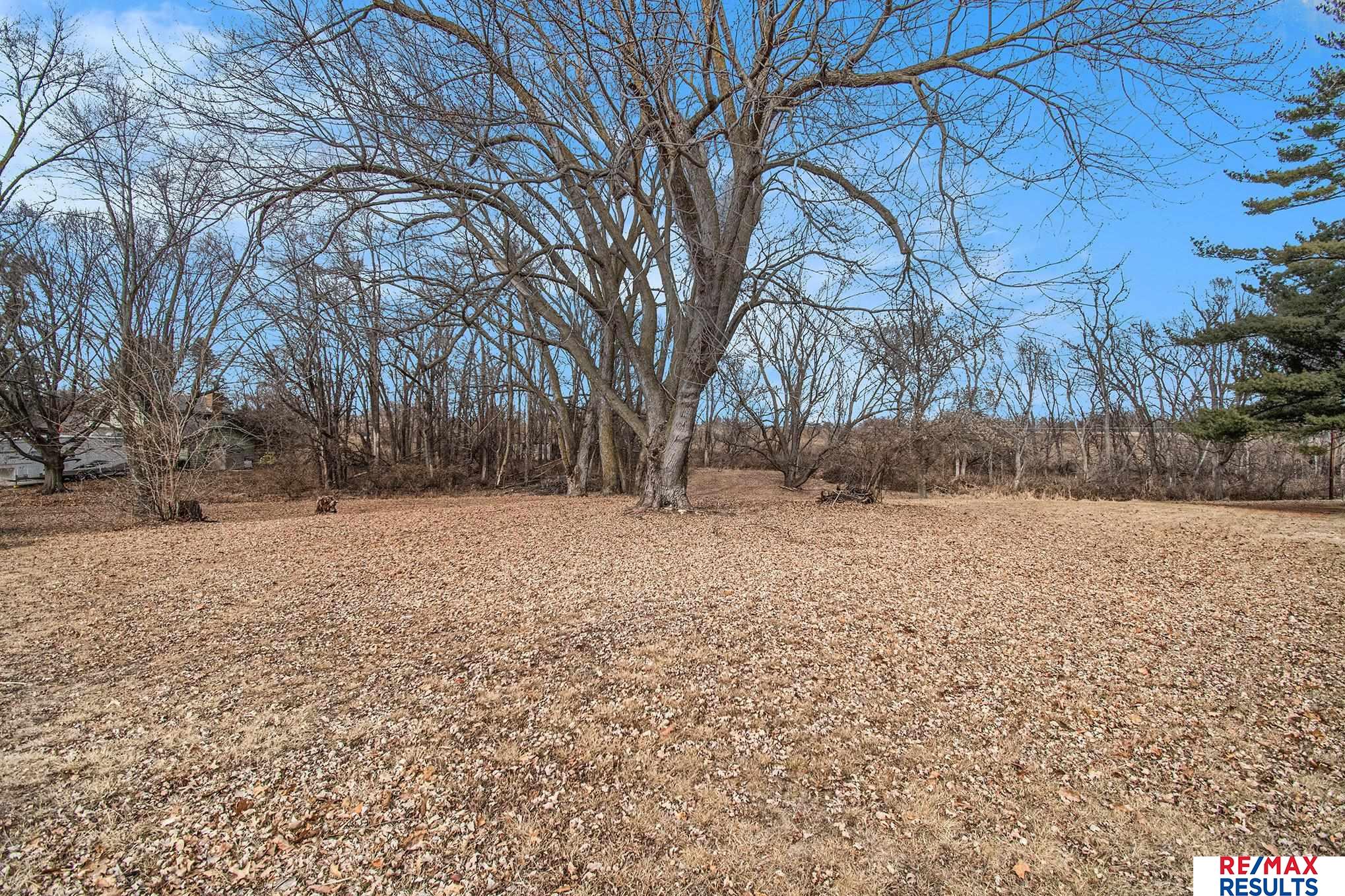 6142 Country Club Road, Omaha, Nebraska image 2