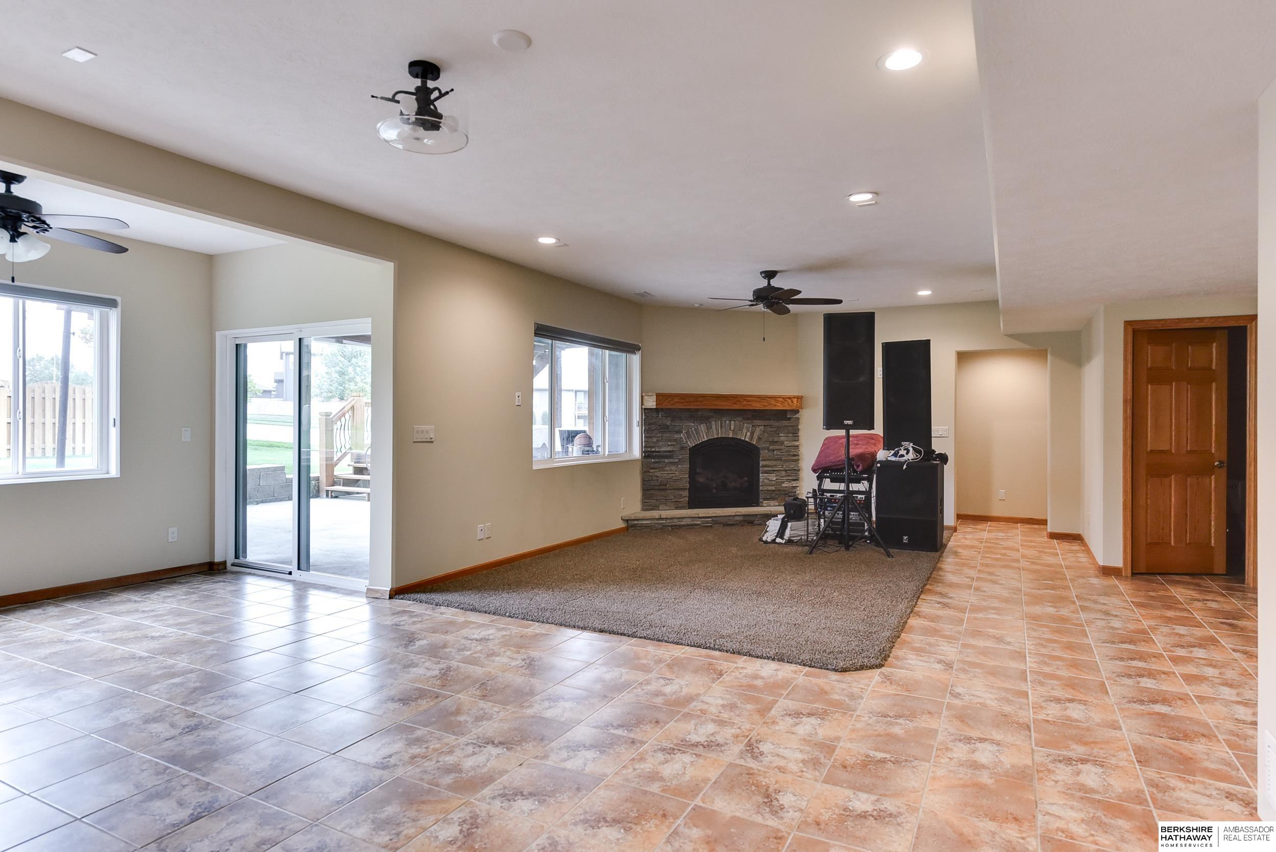 4501 N 206 Street, Omaha, Nebraska image 45