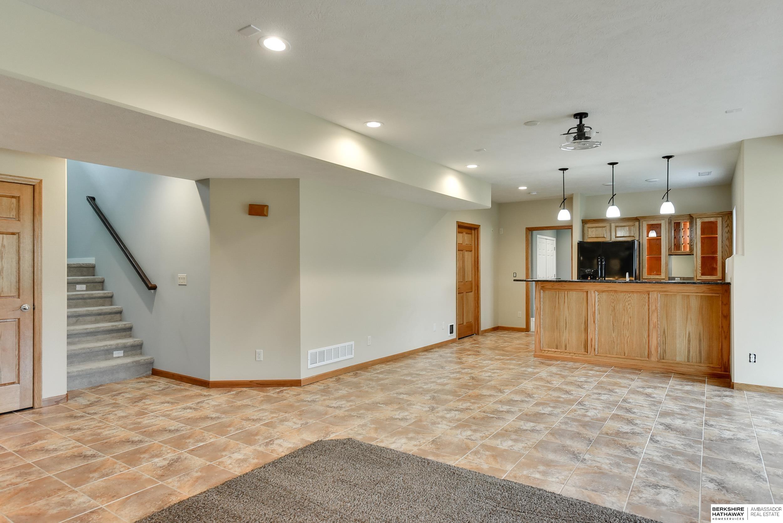 4501 N 206 Street, Omaha, Nebraska image 46