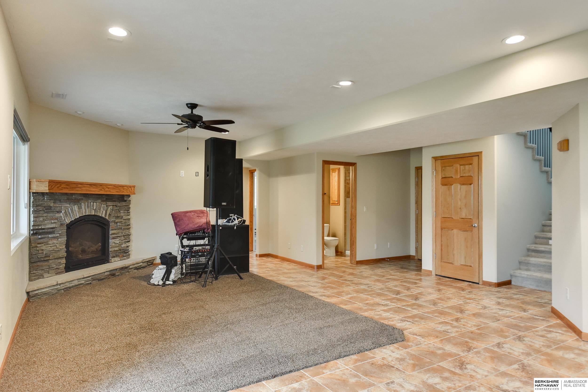 4501 N 206 Street, Omaha, Nebraska image 49