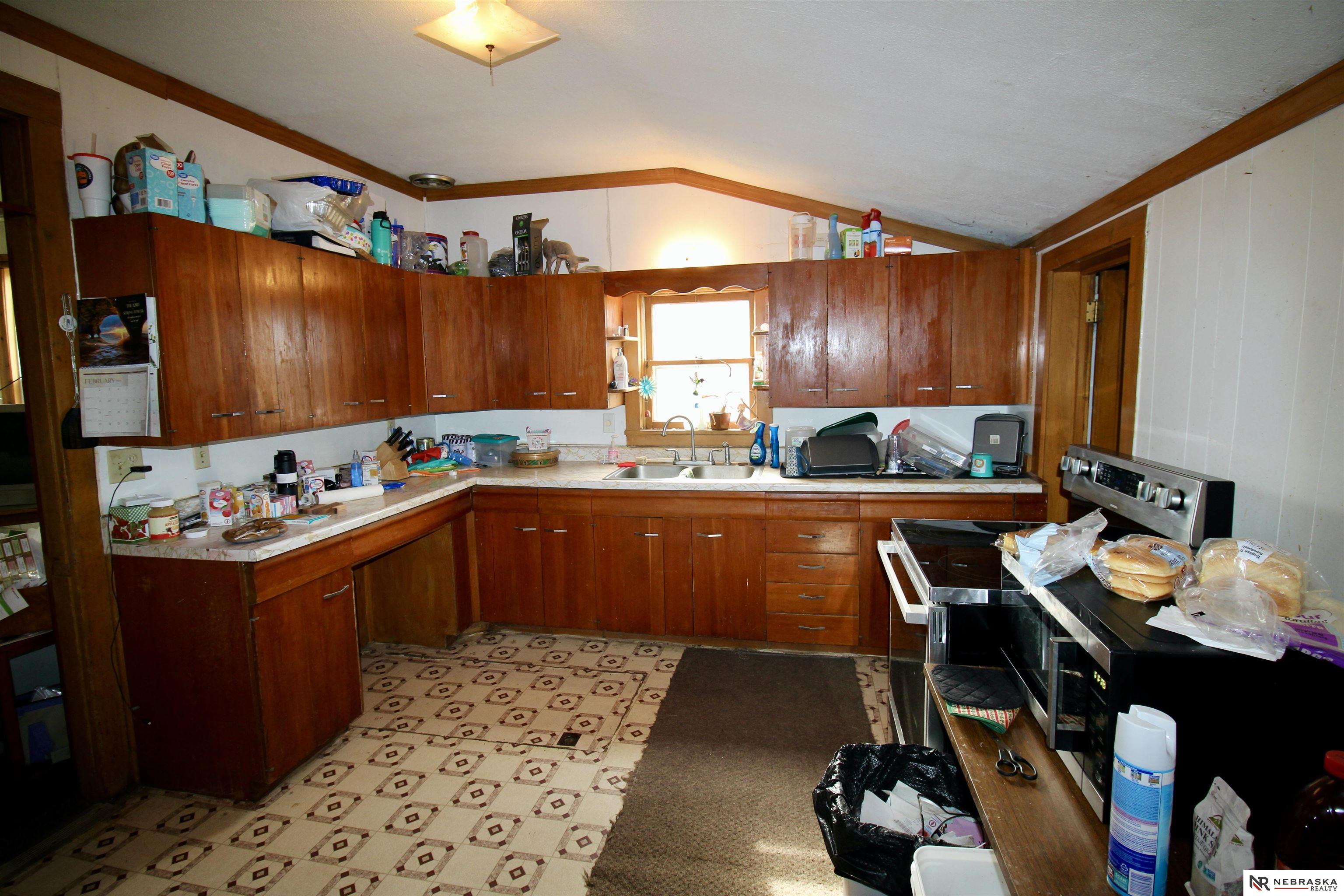 1009 Franklin Avenue, Dorchester, Nebraska image 8