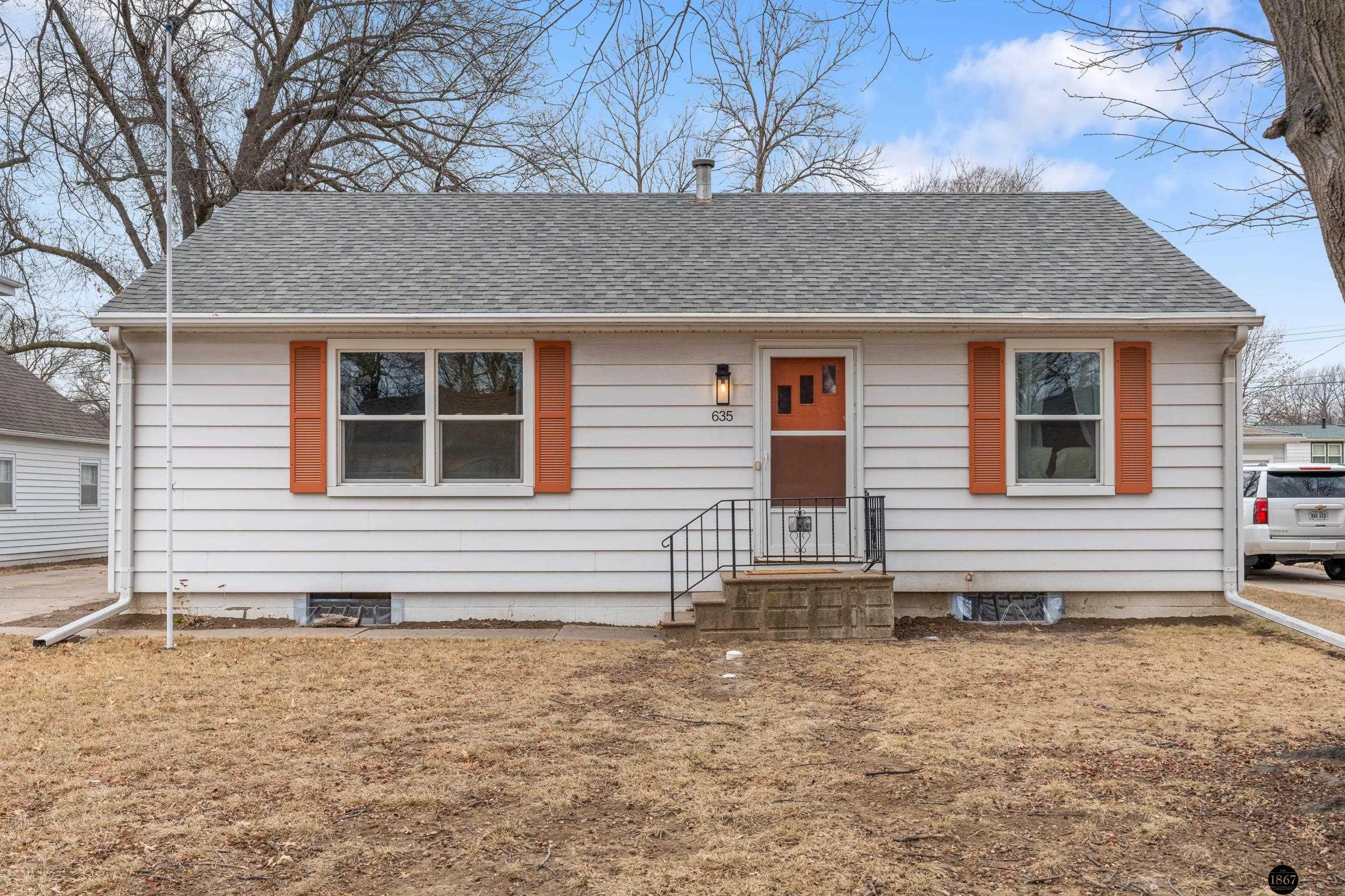 635 S 50th