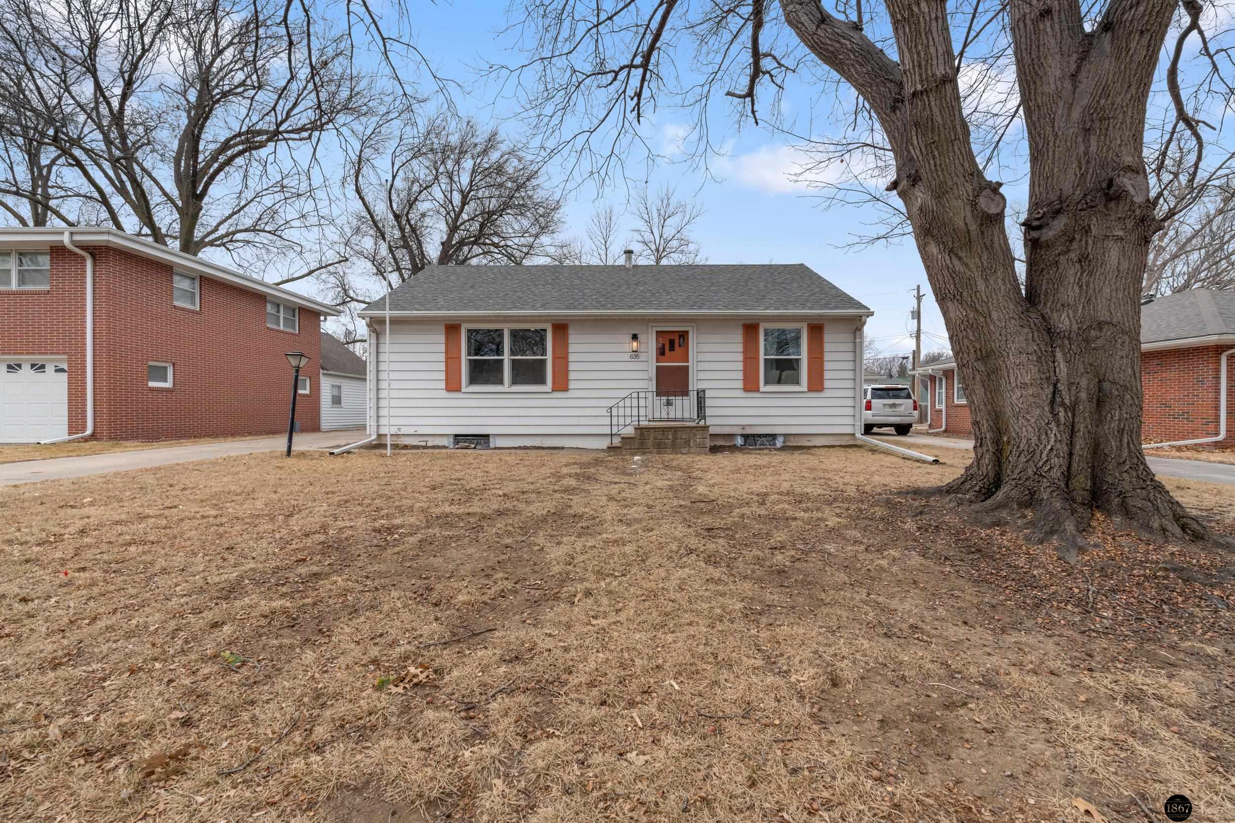 635 S 50th