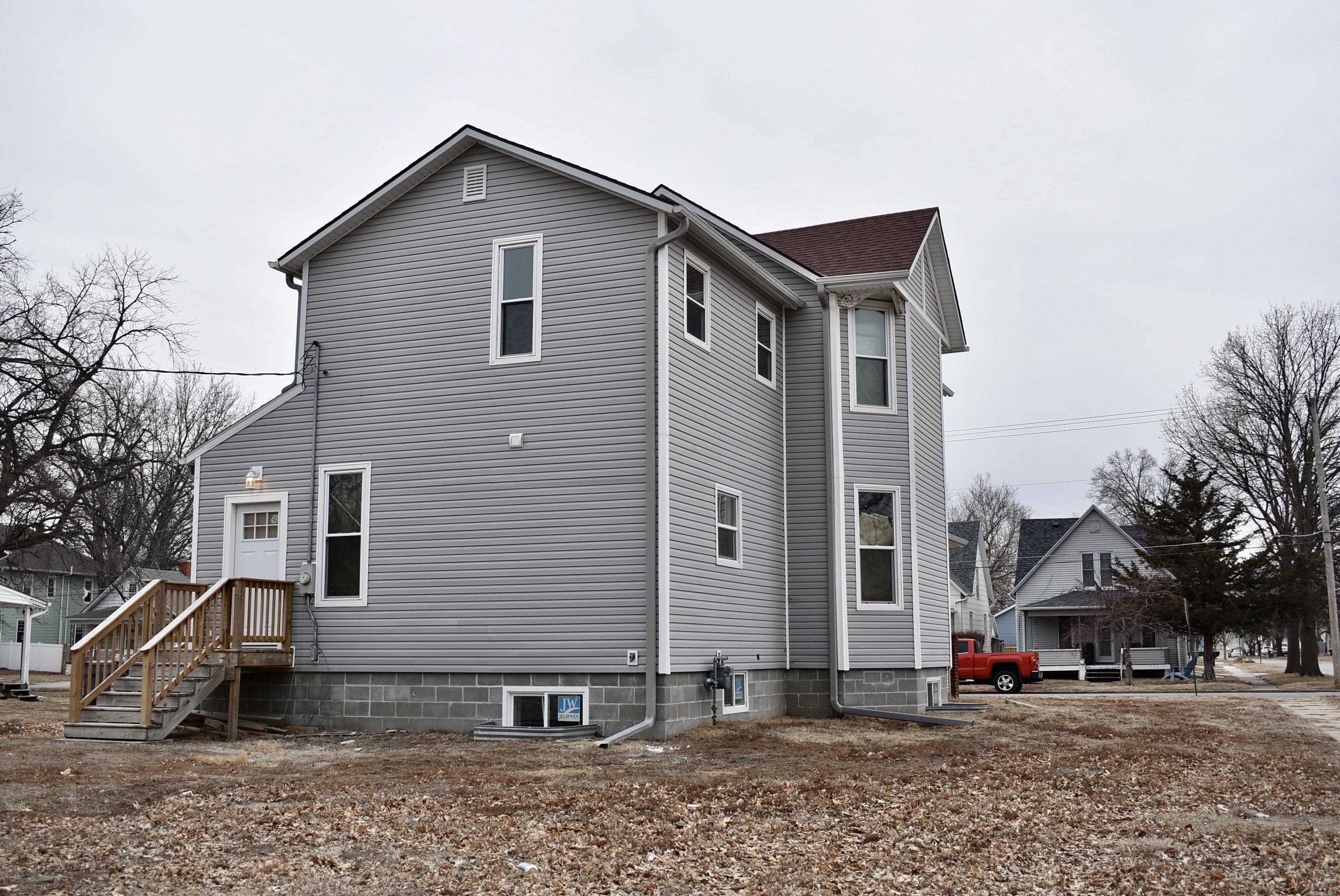 606 E 2nd Street, Fremont, Nebraska image 3