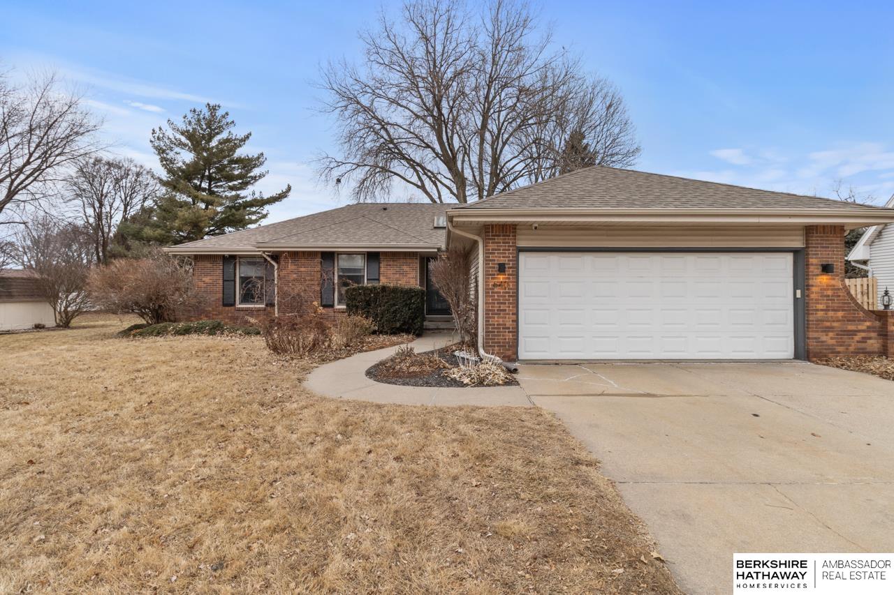 640 S 212 Street, Omaha, Nebraska image 1