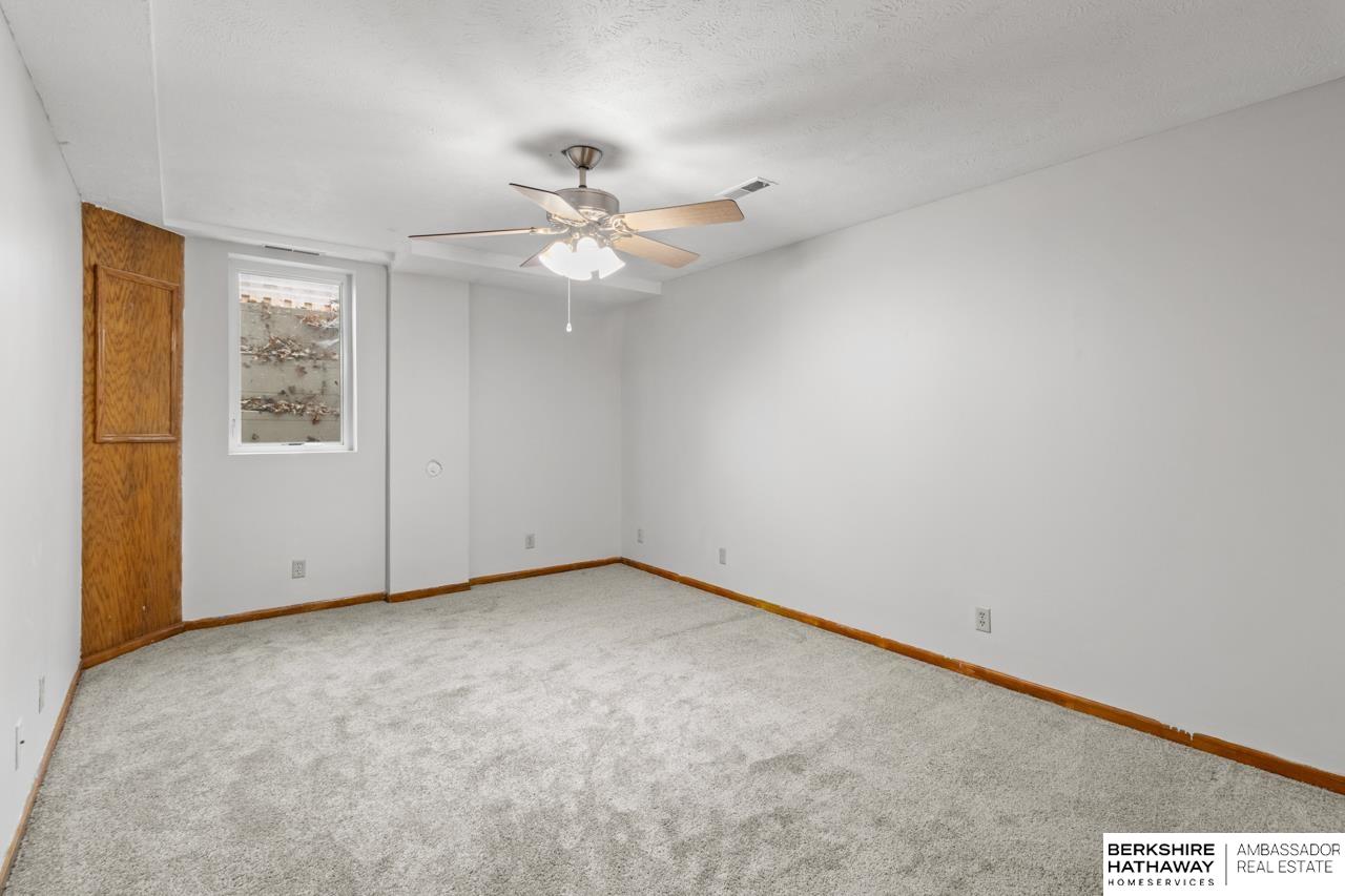 640 S 212 Street, Omaha, Nebraska image 30