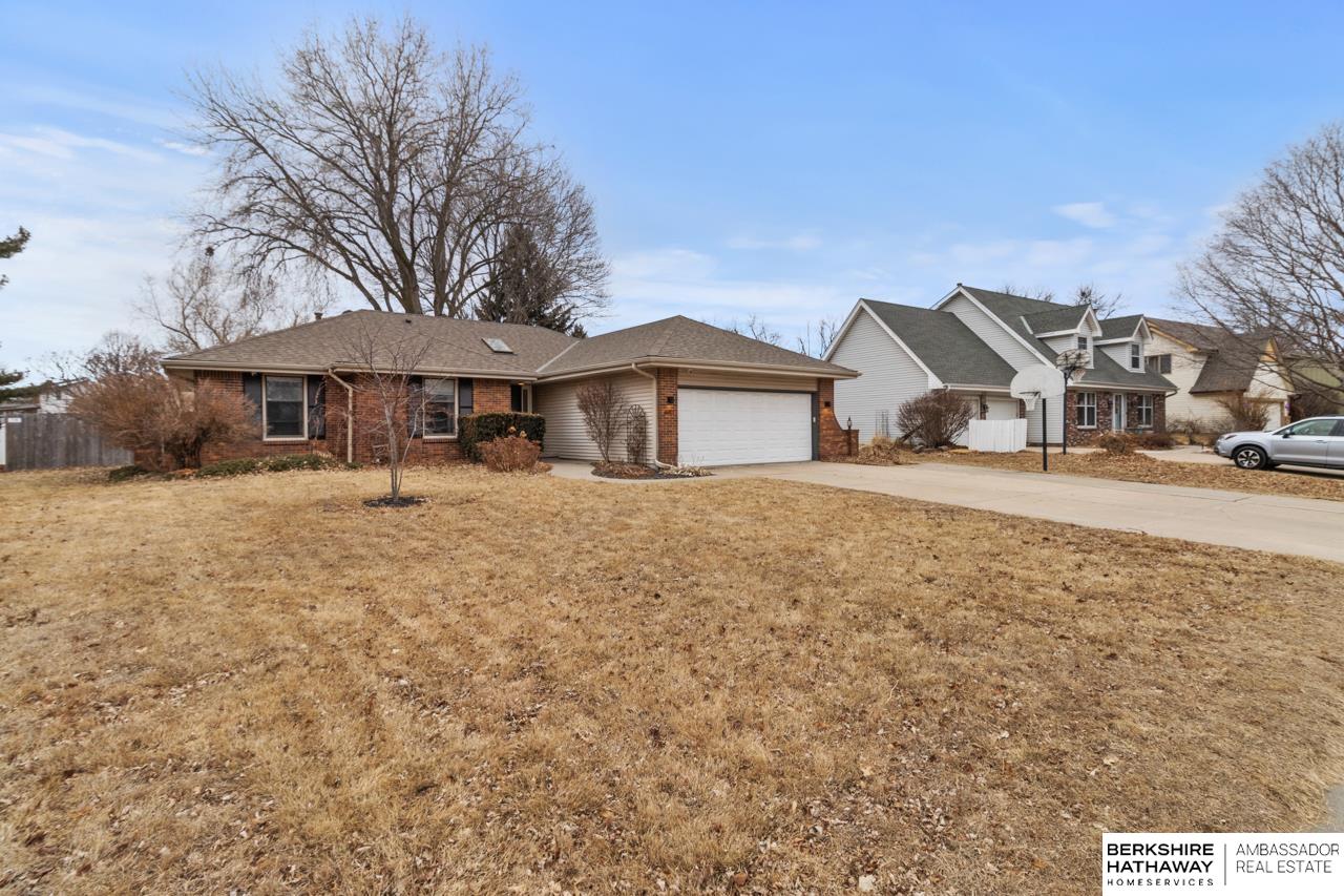 640 S 212 Street, Omaha, Nebraska image 37