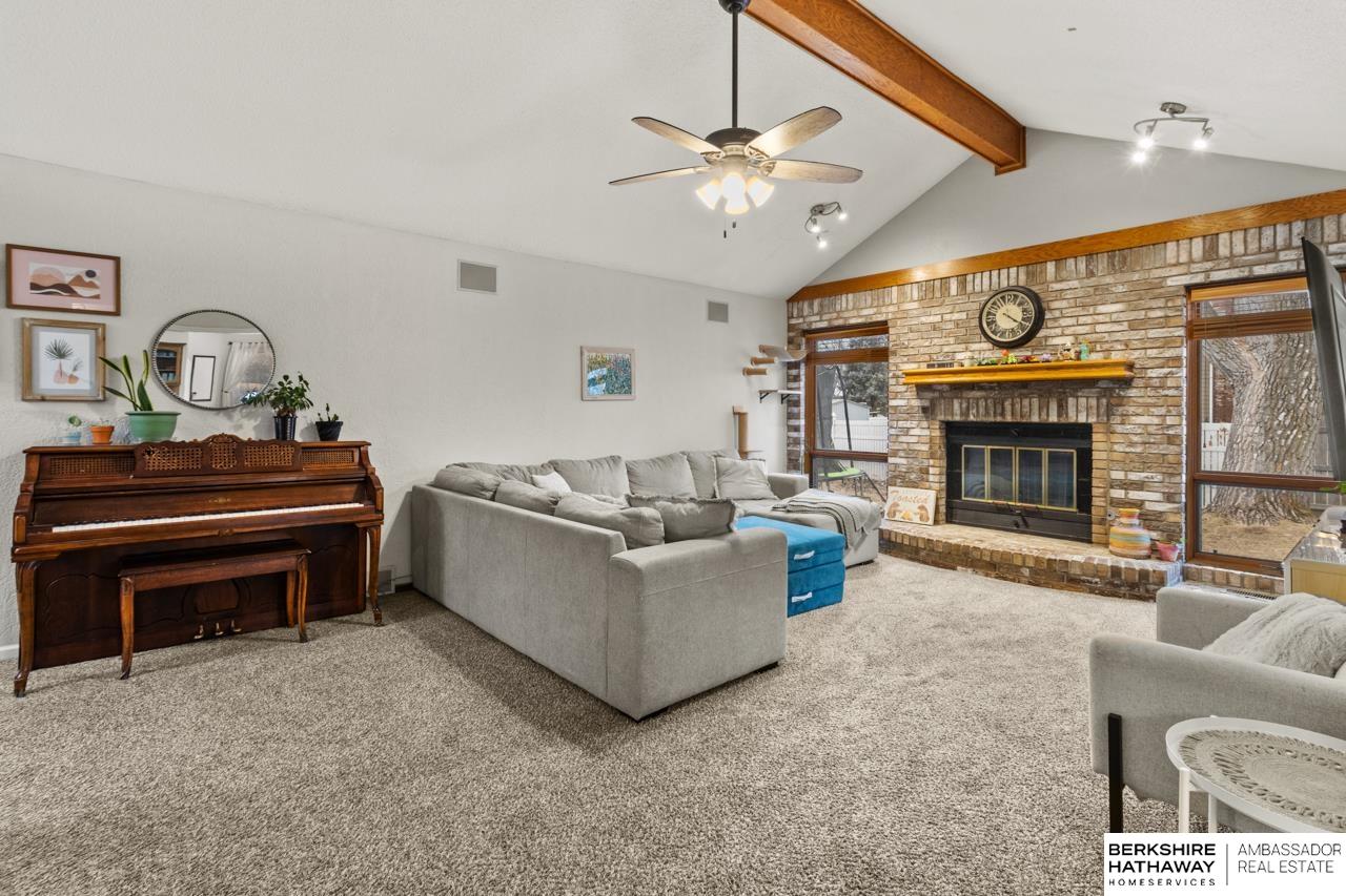 640 S 212 Street, Omaha, Nebraska image 5