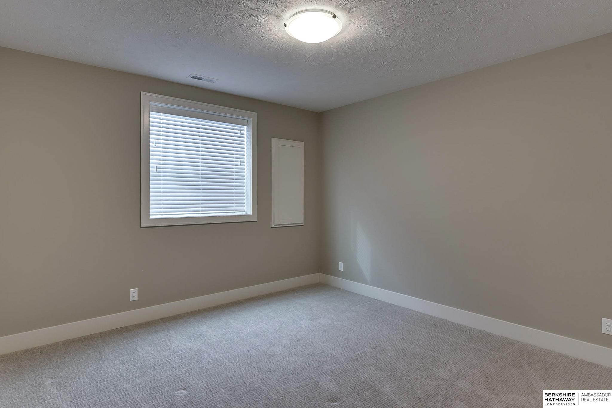 17624 Frances Street, Omaha, Nebraska image 35