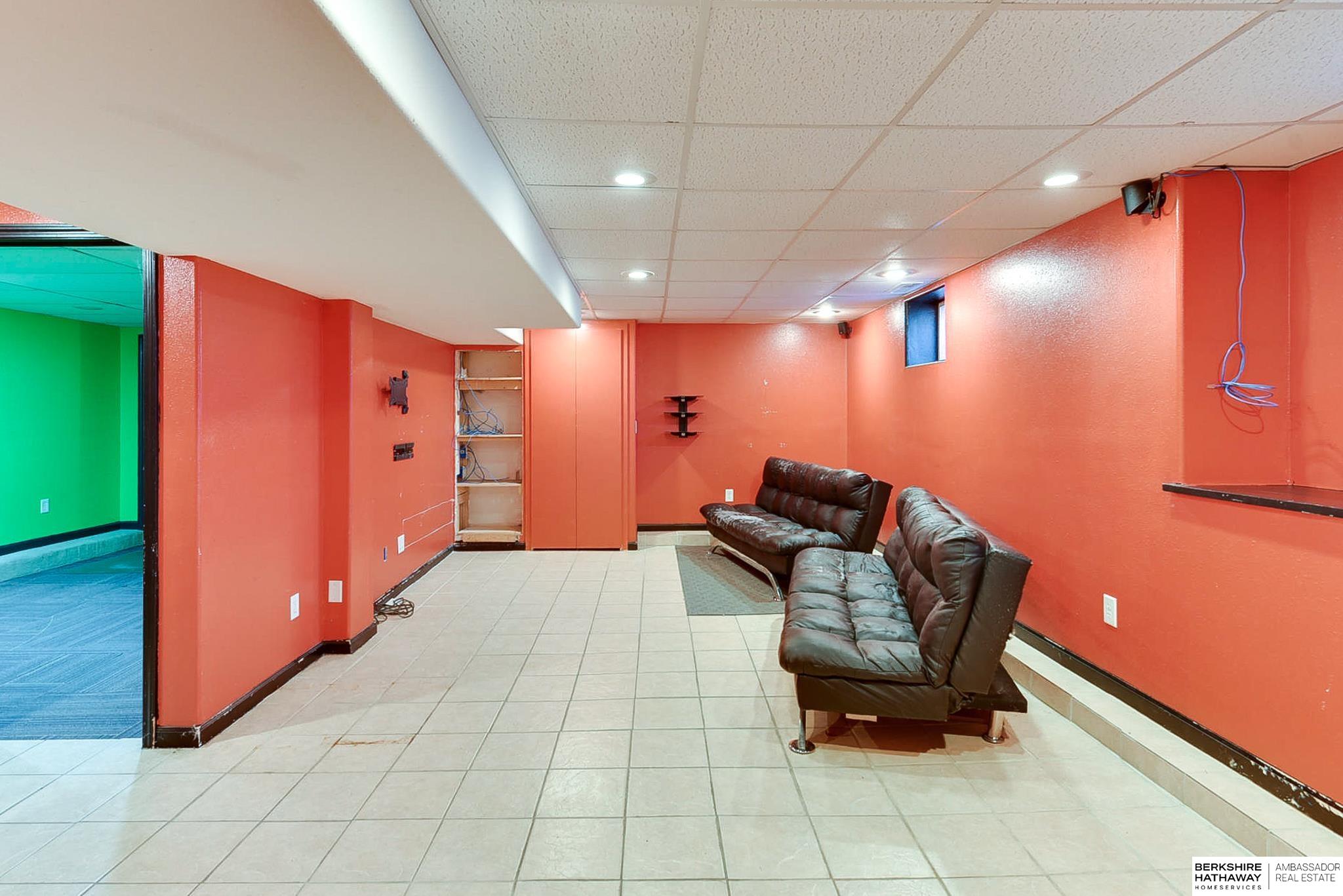 1434 Pasadena Avenue, Omaha, Nebraska image 27