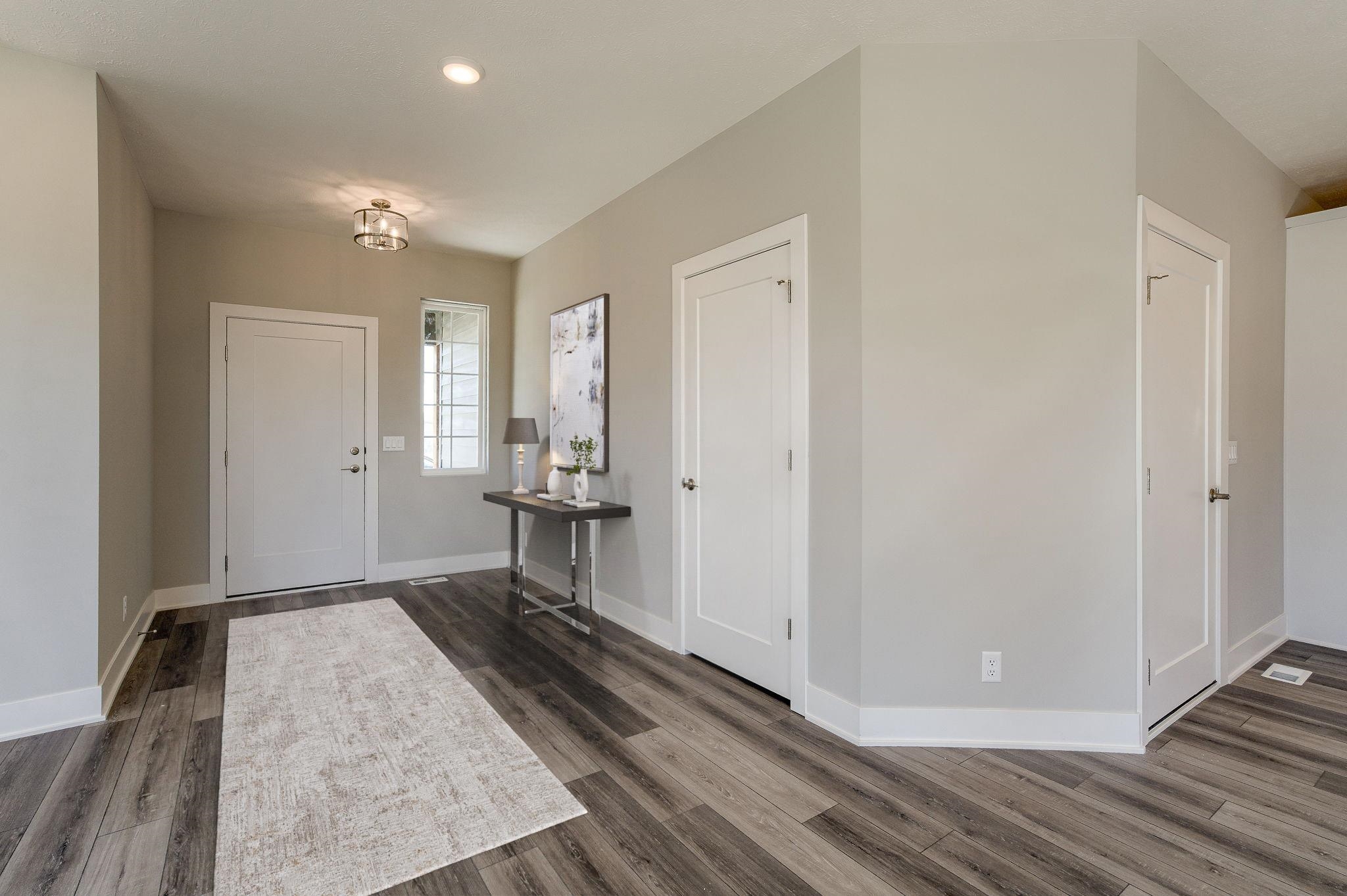 10205 S 180 Avenue Circle, Omaha, Nebraska image 2