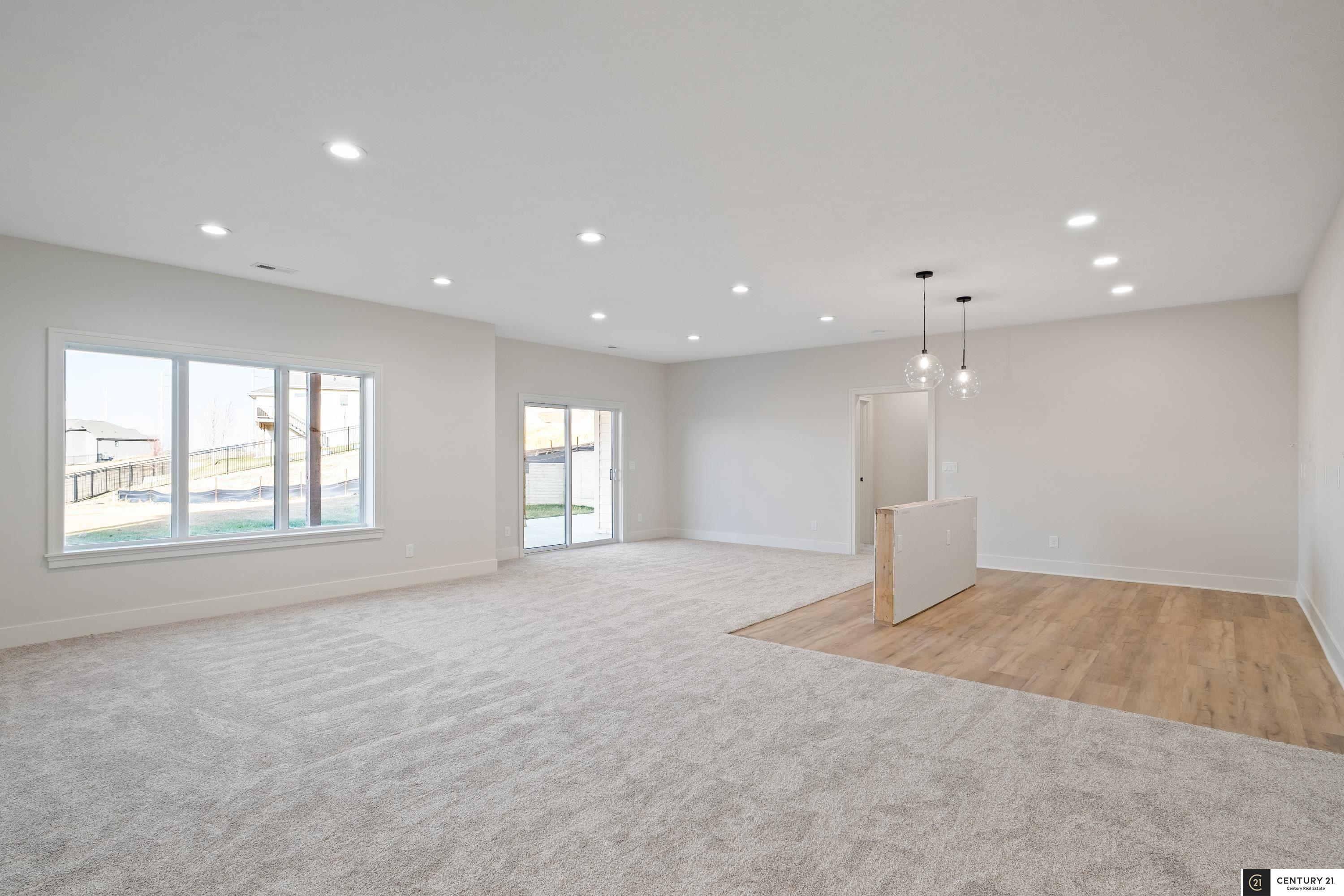 18104 Camelback Avenue, Omaha, Nebraska image 27