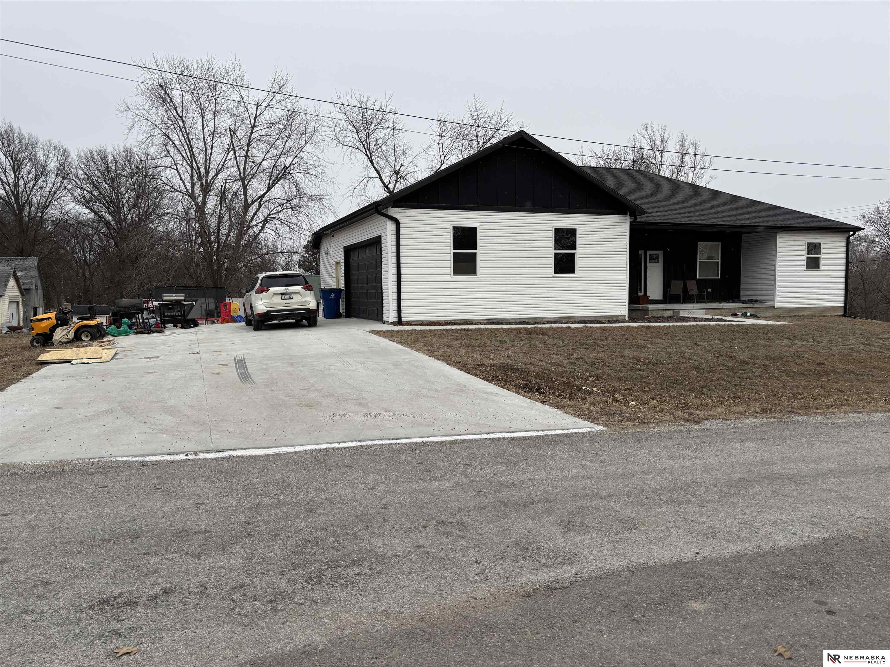 206 A Street, Douglas, Nebraska image 3