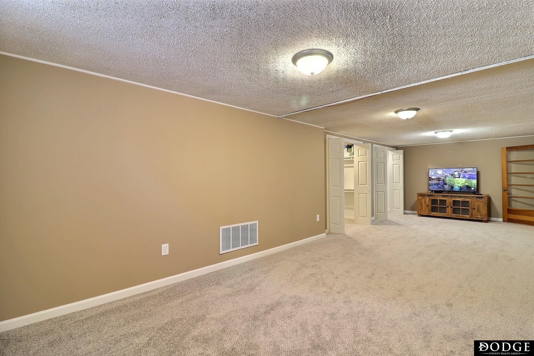 1031 Davenport Street, Fremont, Nebraska image 27