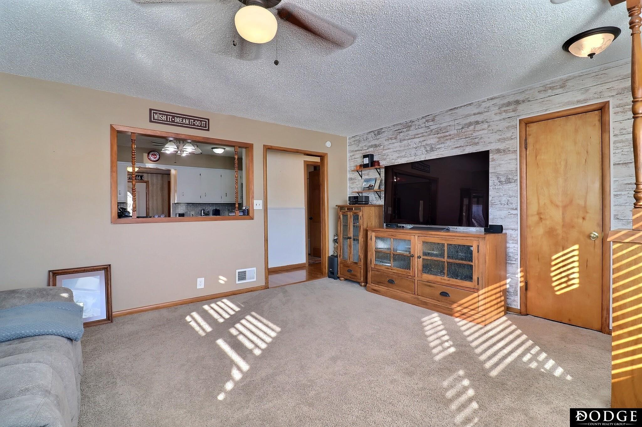 1031 Davenport Street, Fremont, Nebraska image 4