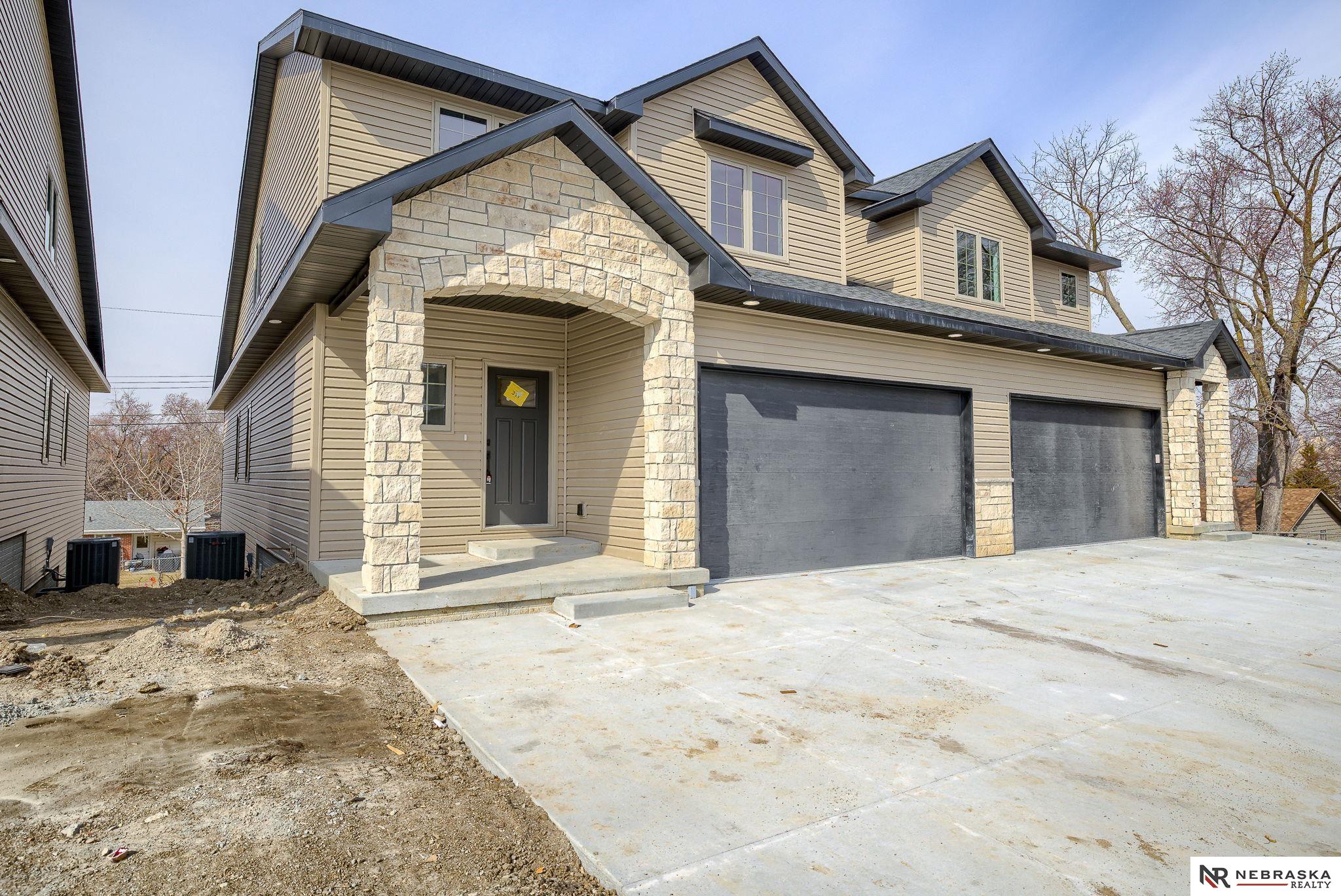 315 S 55th Street, Lincoln, Nebraska image 3