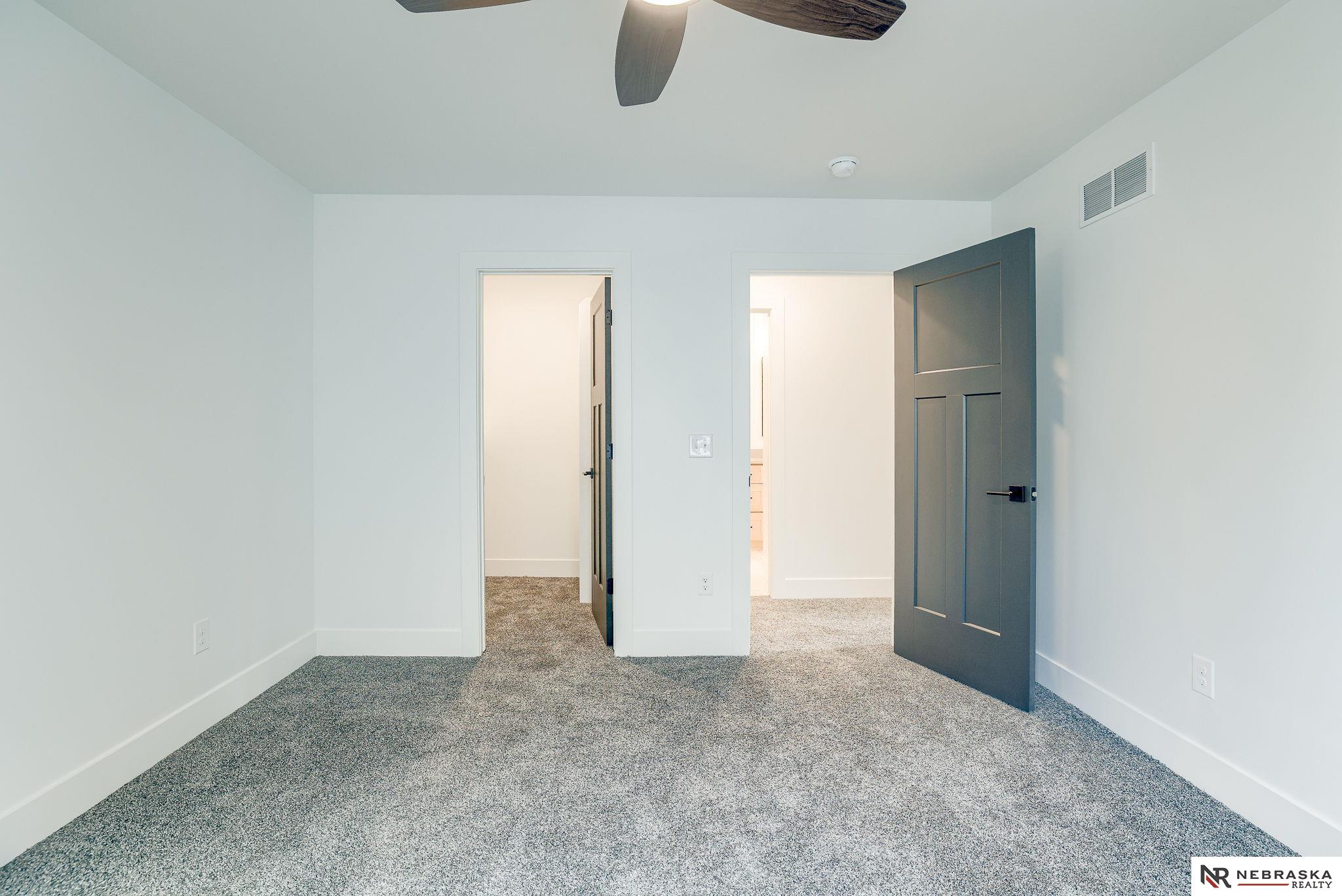 315 S 55th Street, Lincoln, Nebraska image 23