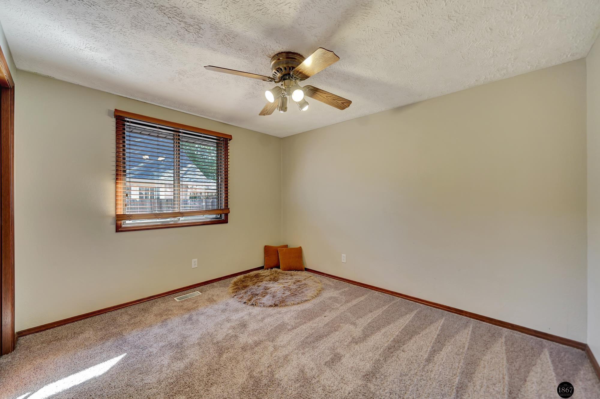 5302 Stockwell