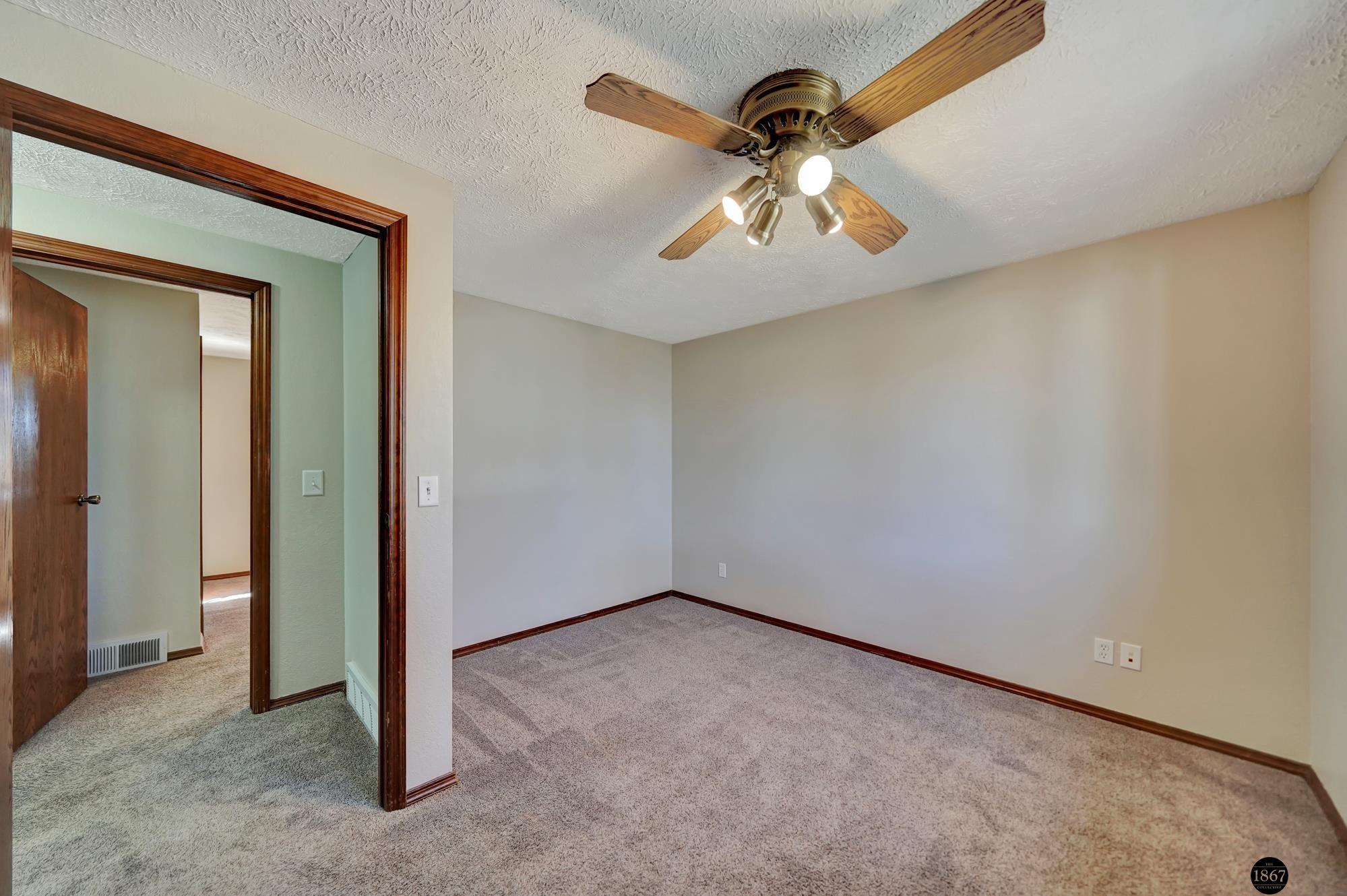 5302 Stockwell