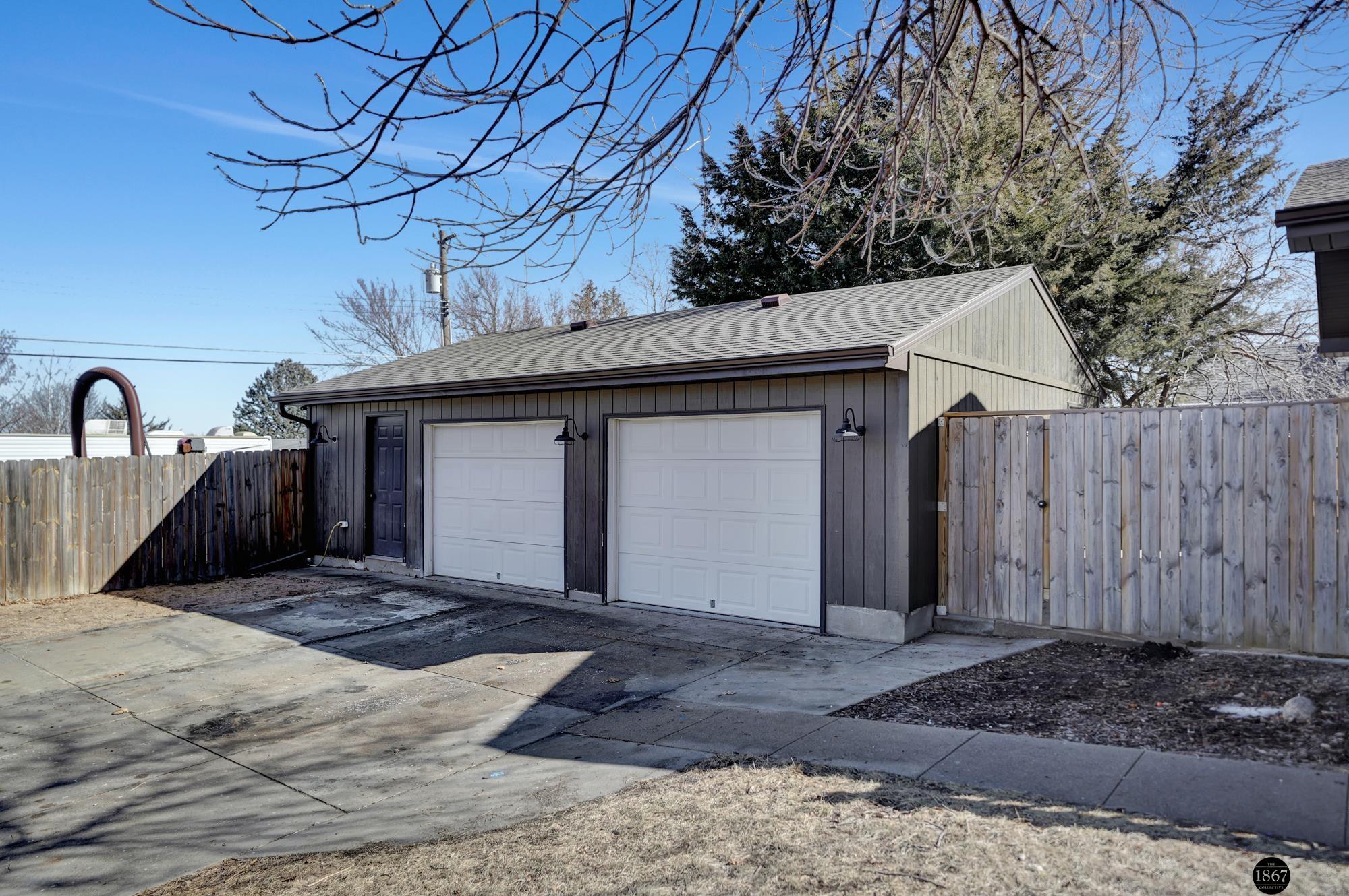 5302 Stockwell