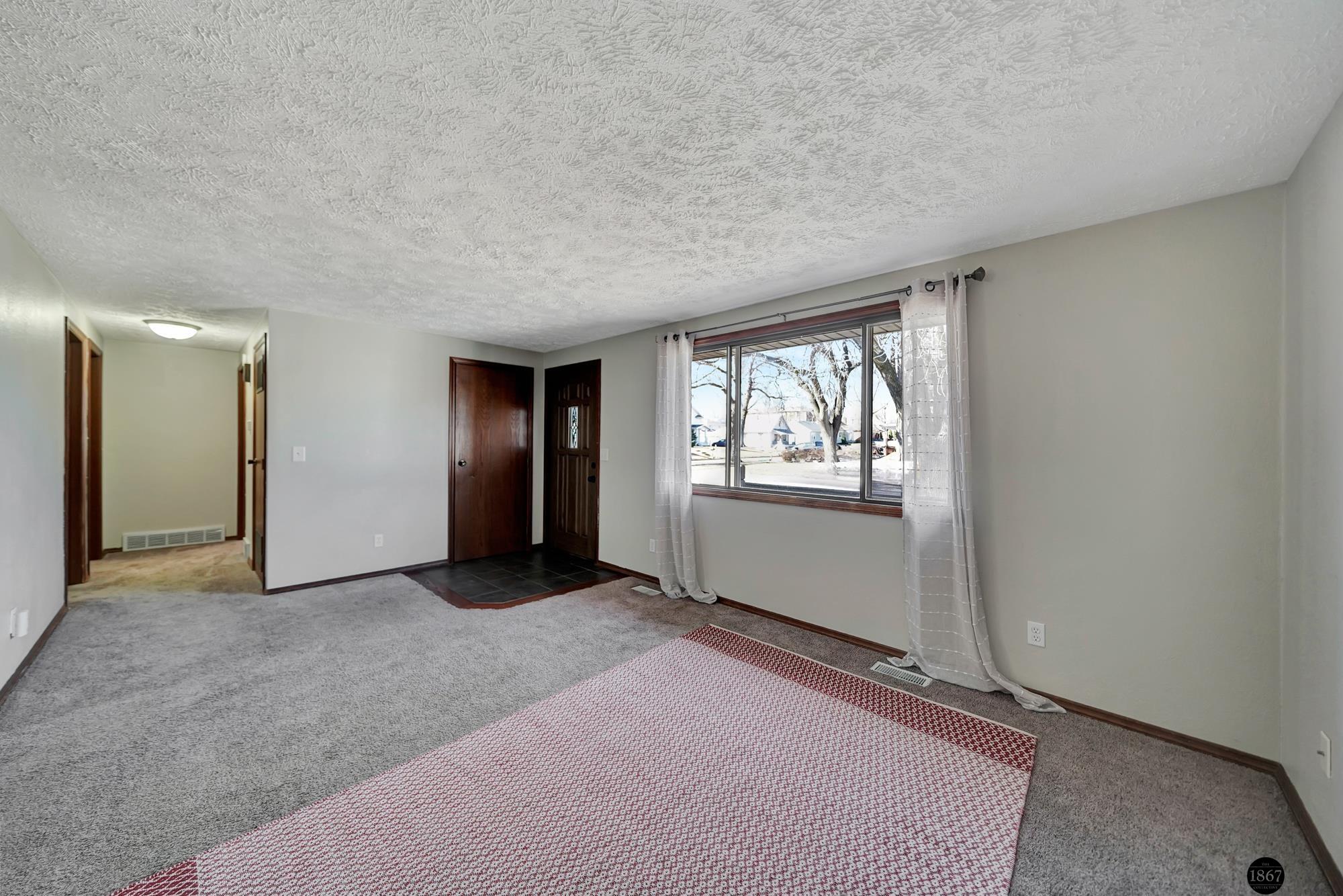 5302 Stockwell