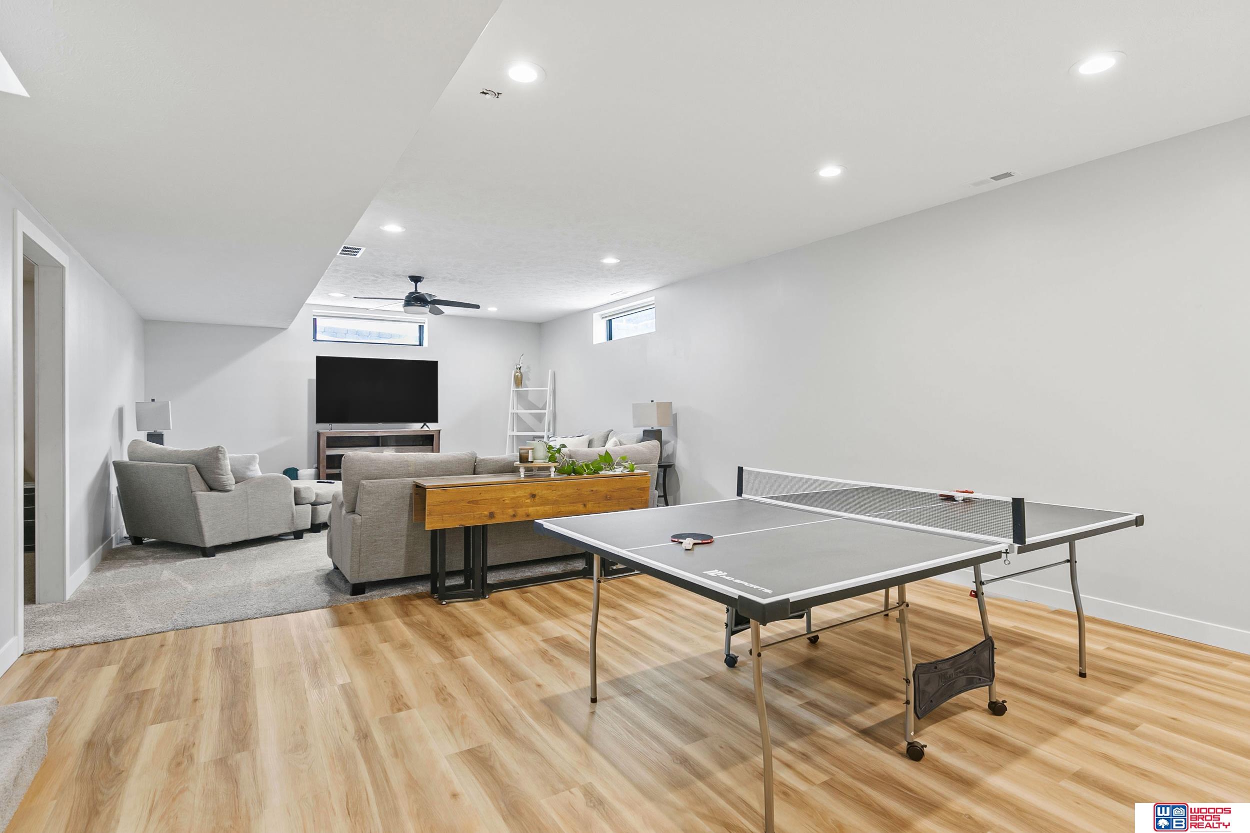 2042 Eastgate Drive, Crete, Nebraska image 30