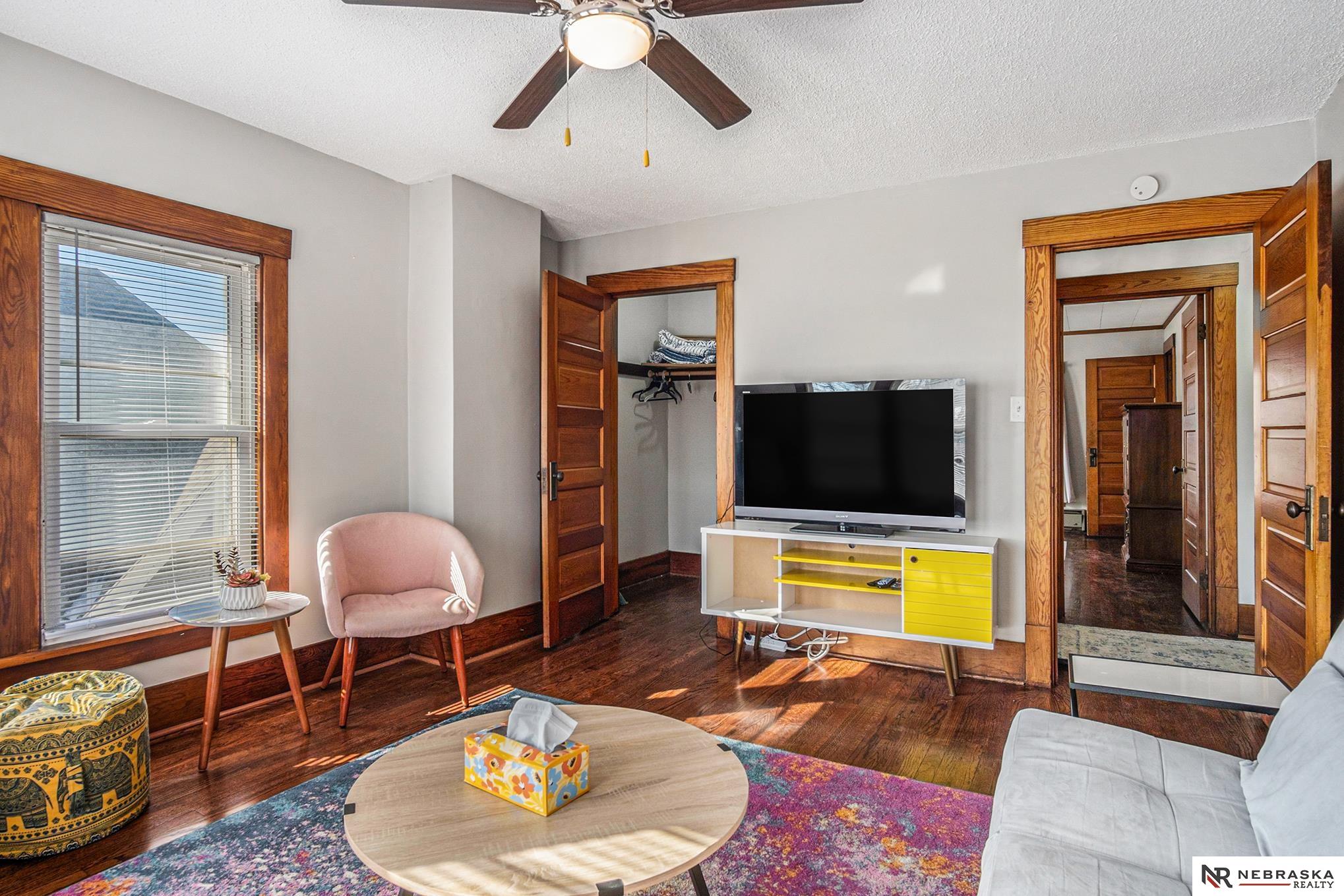 626 South 36th Street, Omaha, Nebraska image 3