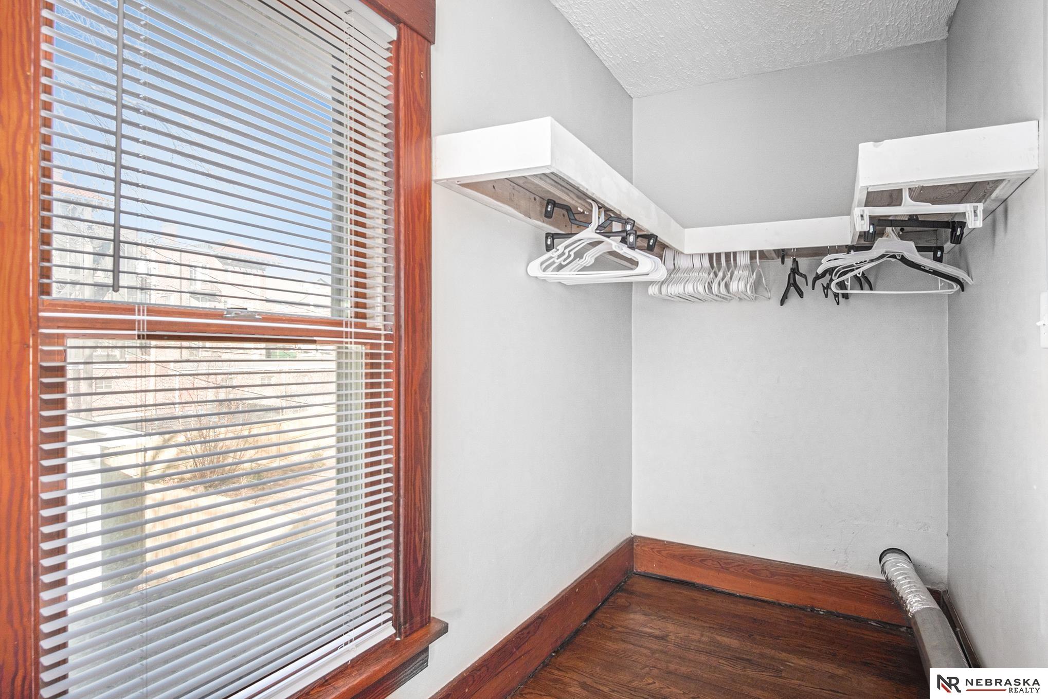 626 South 36th Street, Omaha, Nebraska image 9