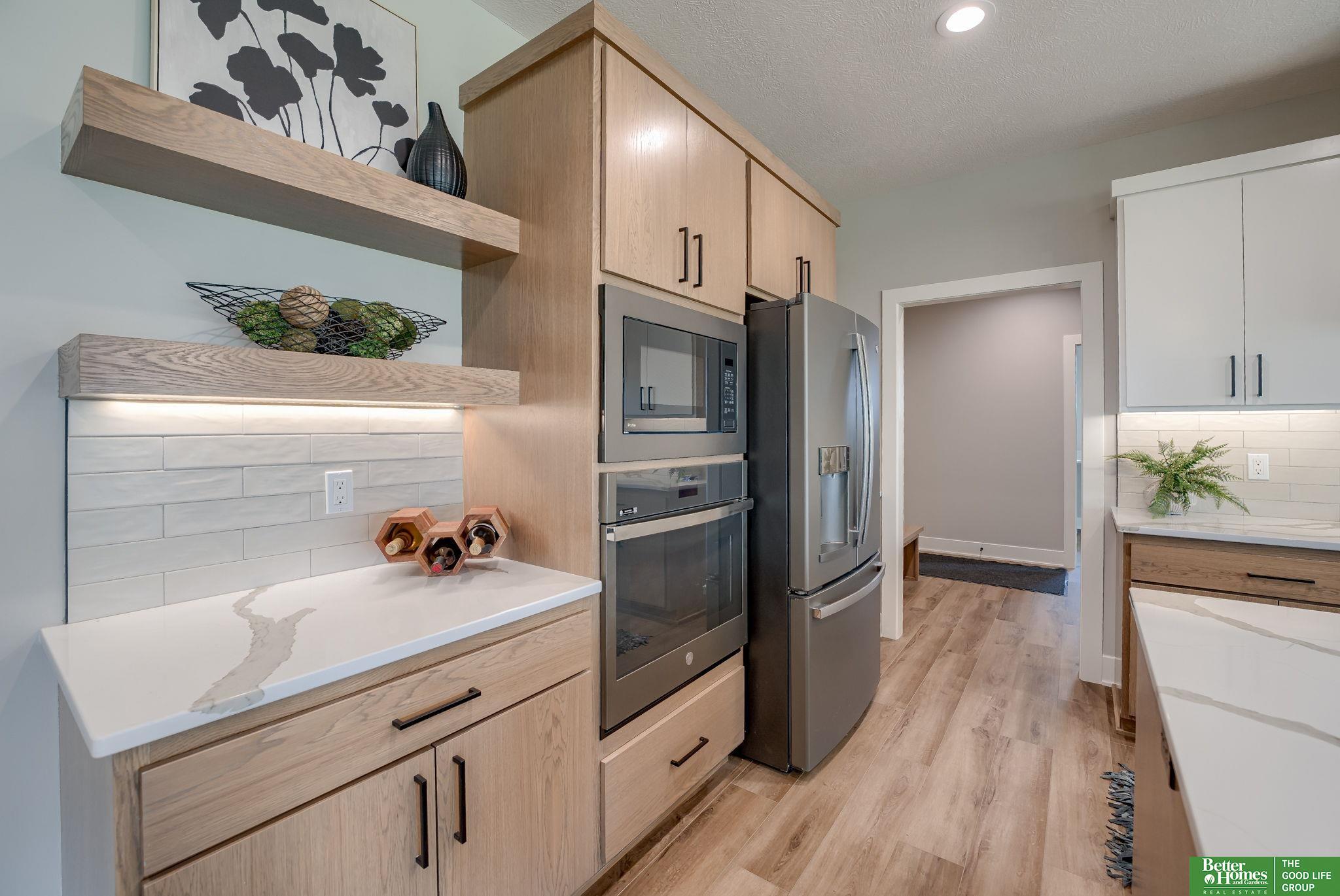 5508 N 206th Street, Elkhorn, Nebraska image 11
