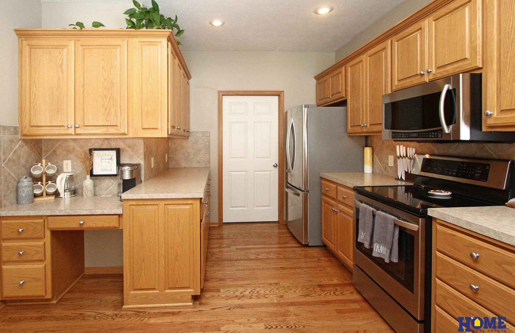 19720 Long View Lane, Hickman, Nebraska image 11