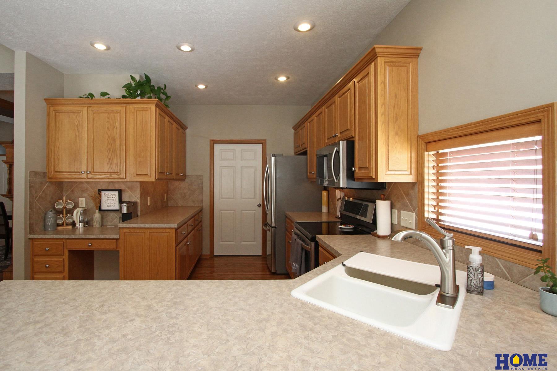 19720 Long View Lane, Hickman, Nebraska image 10