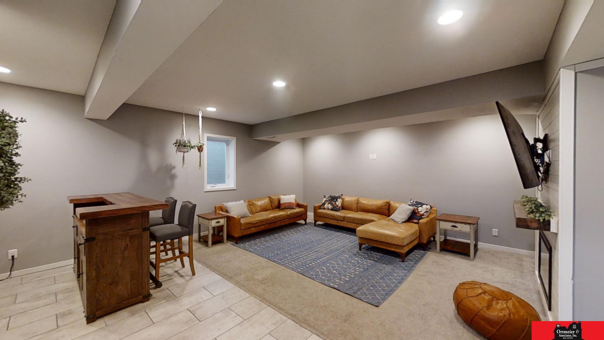 2280 Davis Drive, Blair, Nebraska image 12