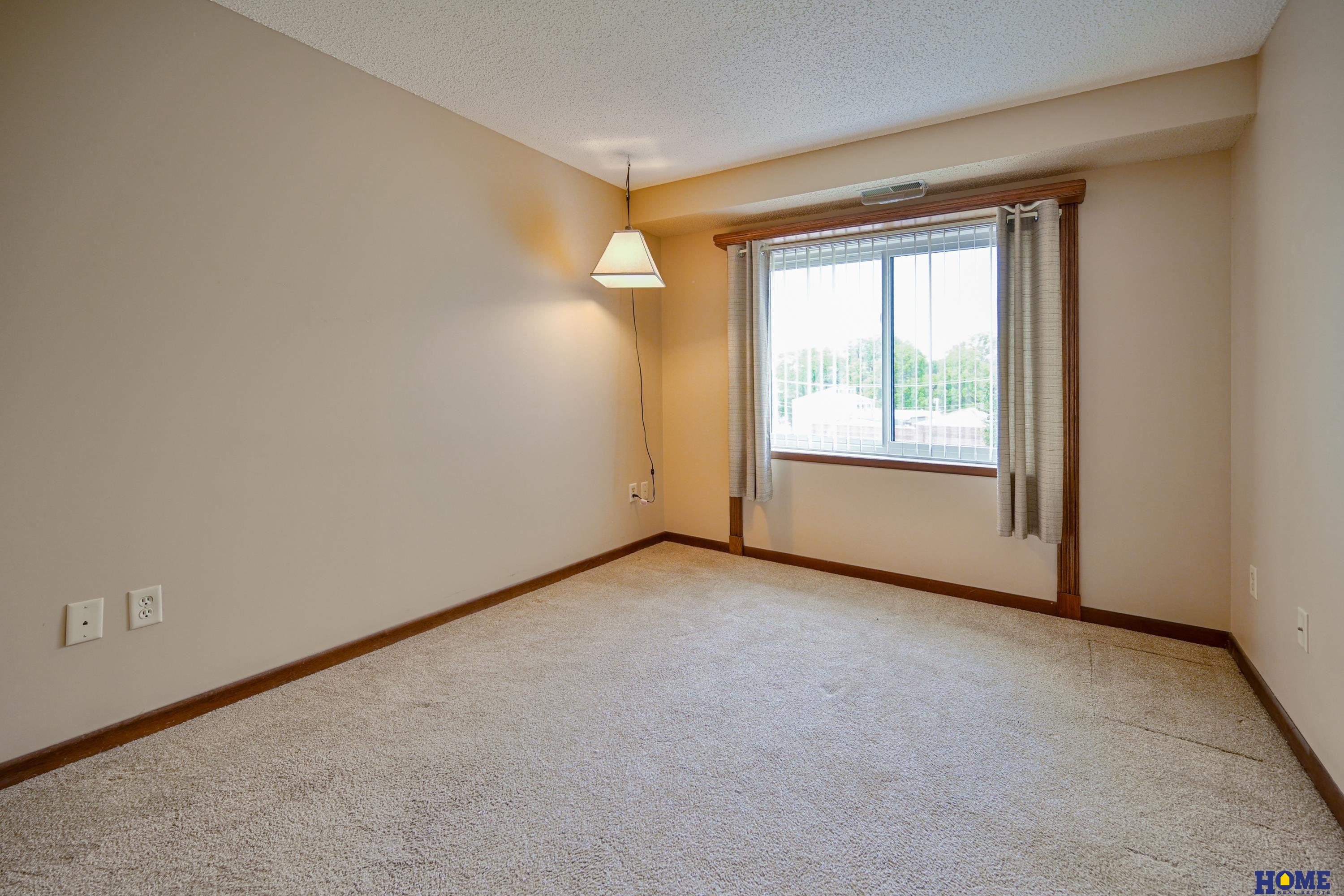 1540 N Cotner Boulevard #B403, Lincoln, Nebraska image 9