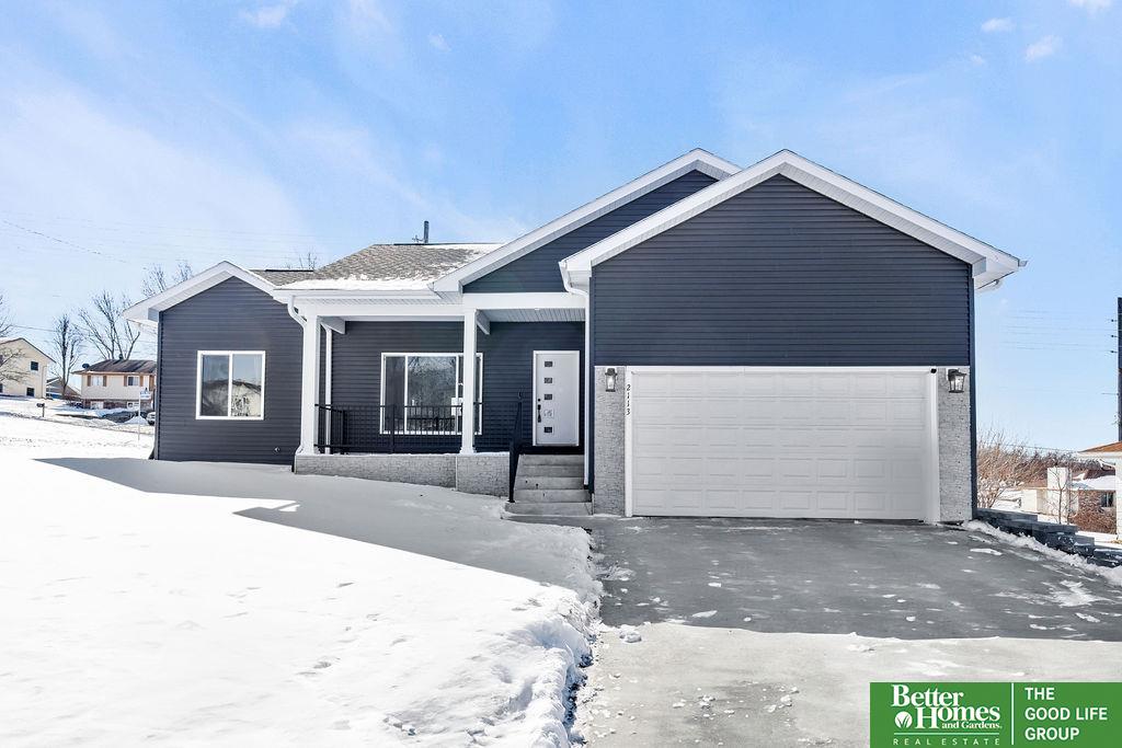 2113 Ridgeway Drive, Denison, Iowa image 1