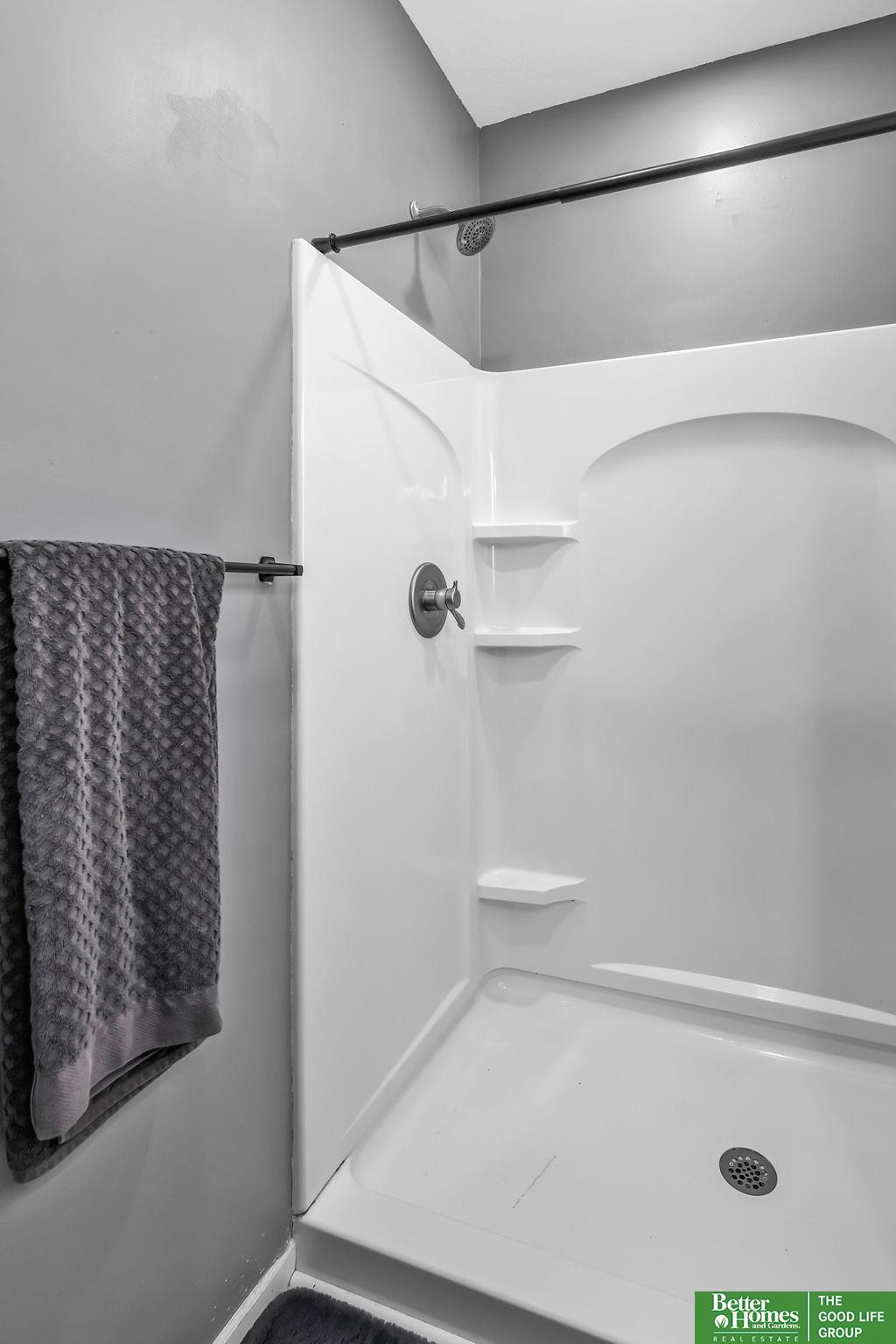 2113 Ridgeway Drive, Denison, Iowa image 24