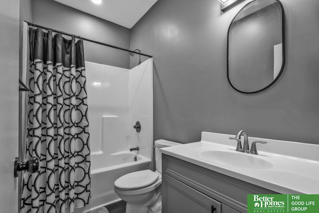 2113 Ridgeway Drive, Denison, Iowa image 28