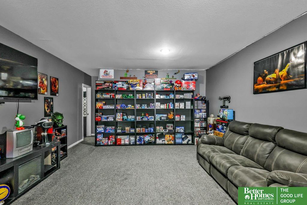 2113 Ridgeway Drive, Denison, Iowa image 36