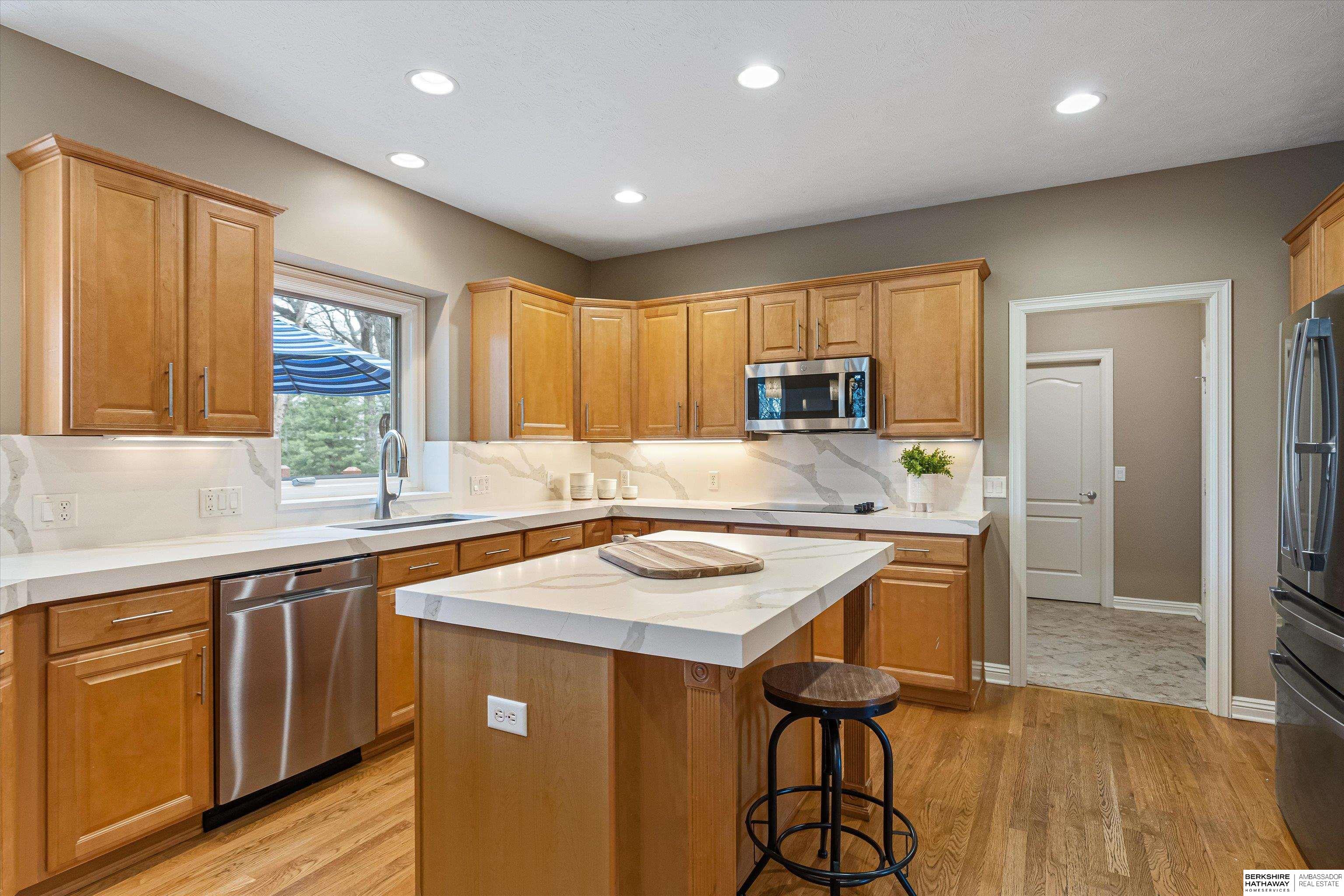 2427 S 97th Avenue, Omaha, Nebraska image 12