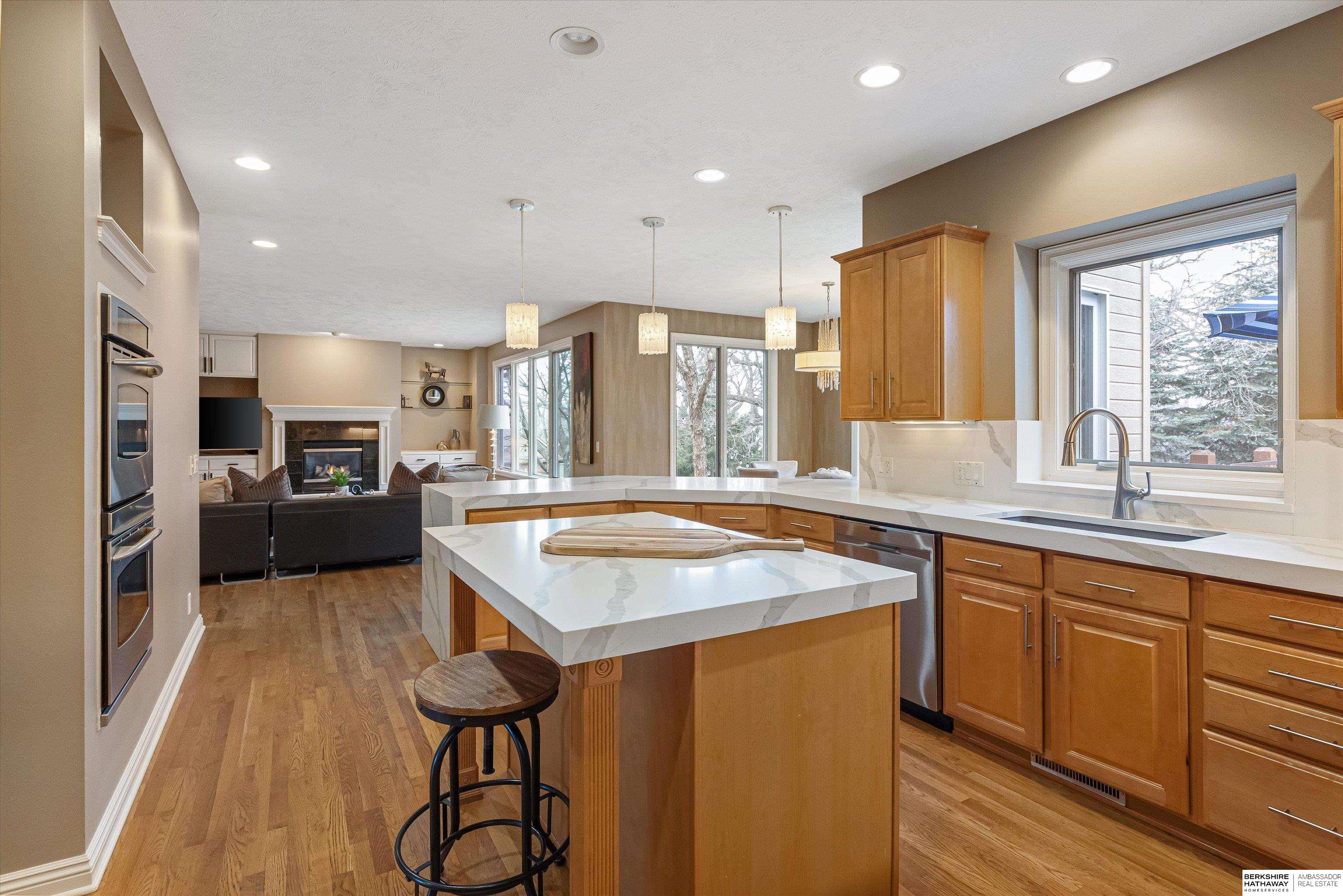 2427 S 97th Avenue, Omaha, Nebraska image 10