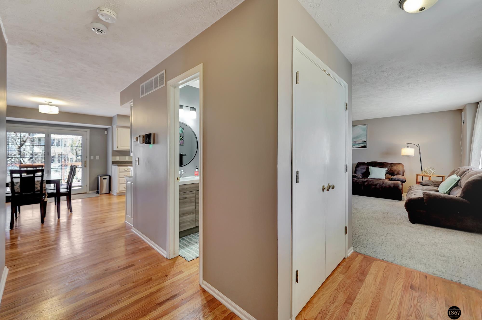 7045 Beaver Hollow