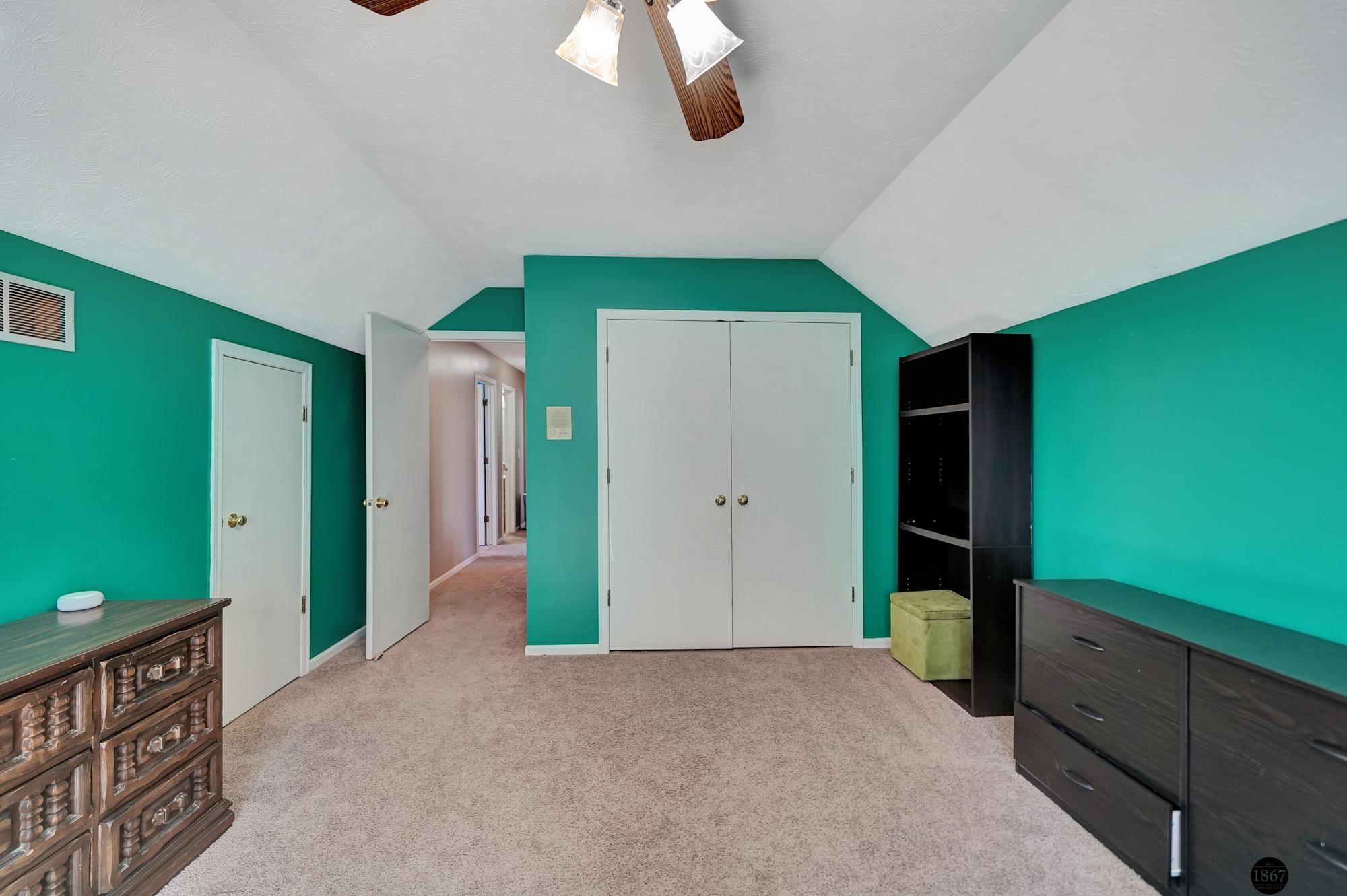 7045 Beaver Hollow