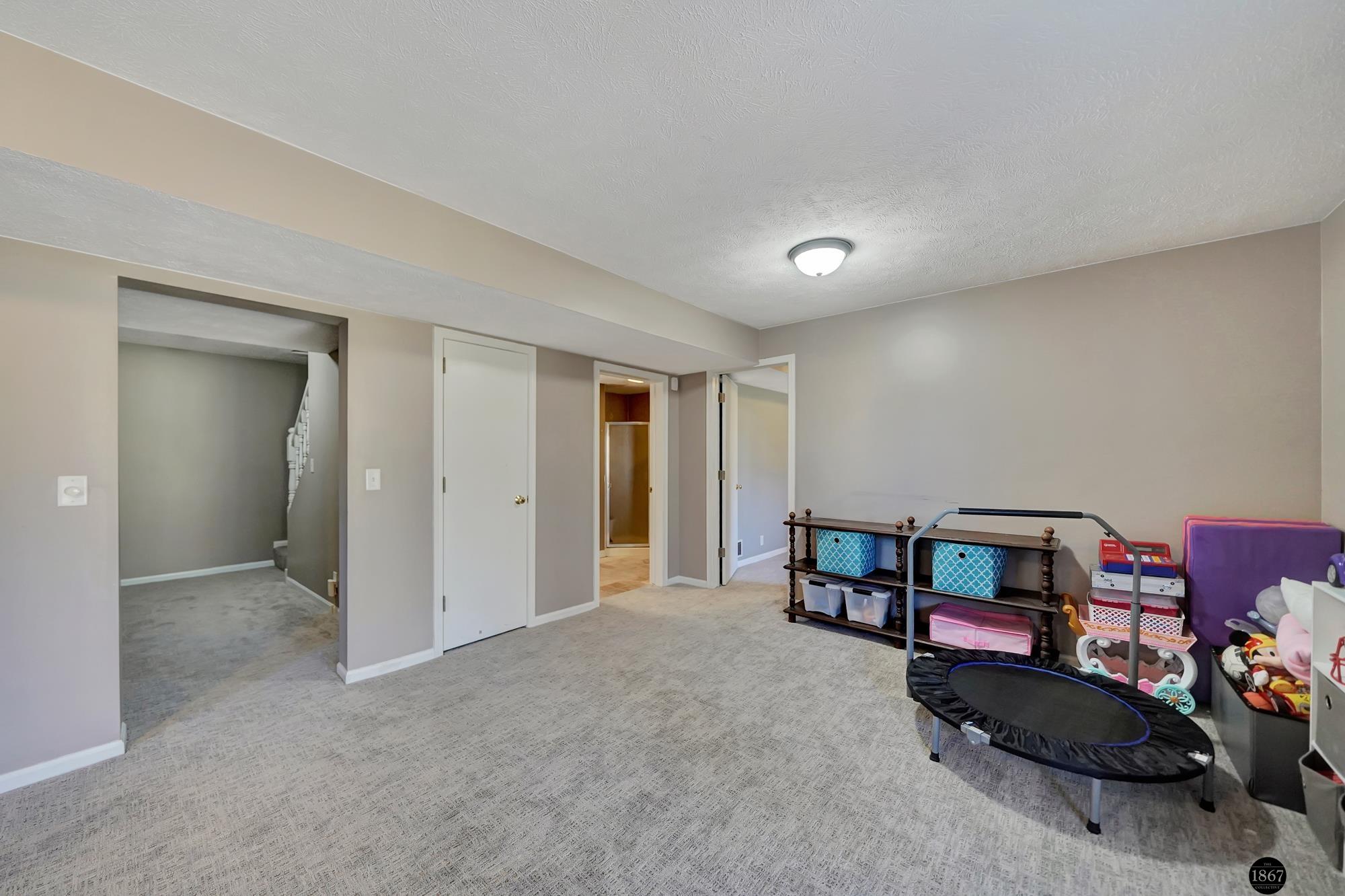 7045 Beaver Hollow