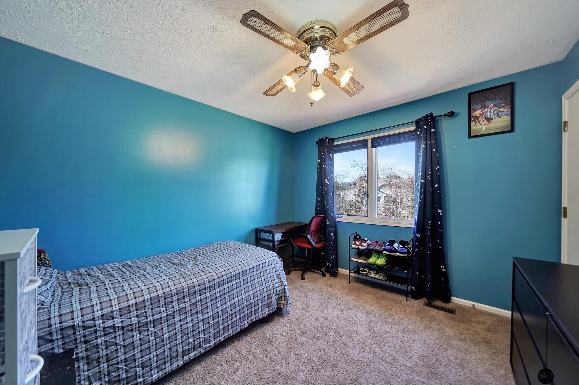 7045 Beaver Hollow