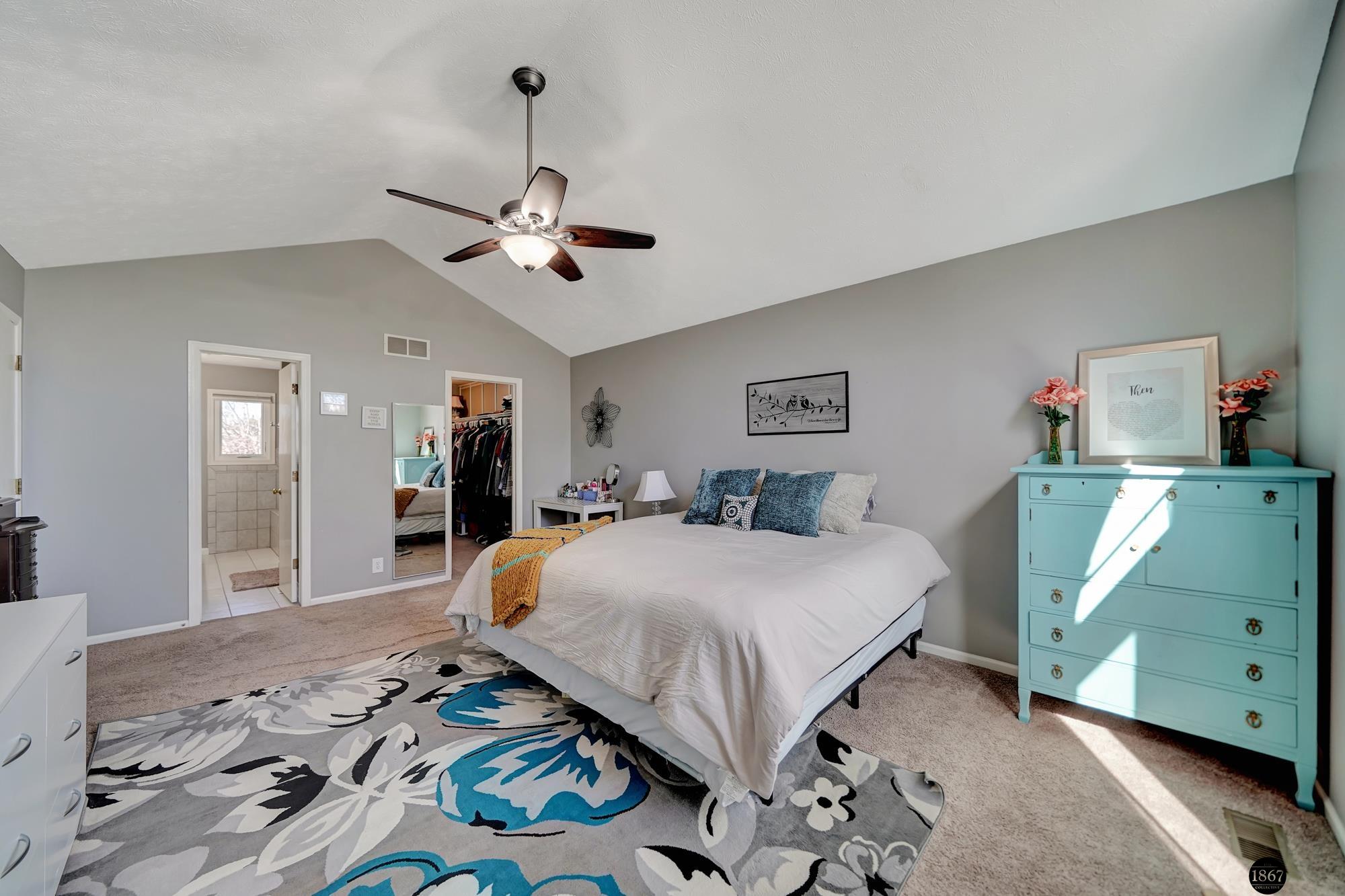 7045 Beaver Hollow