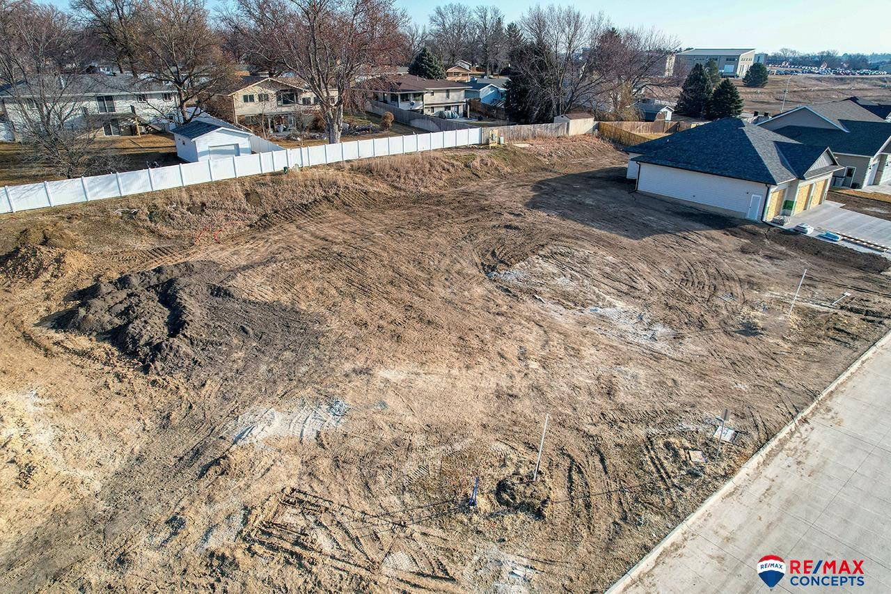 618 Timberline Circle, Milford, Nebraska image 3